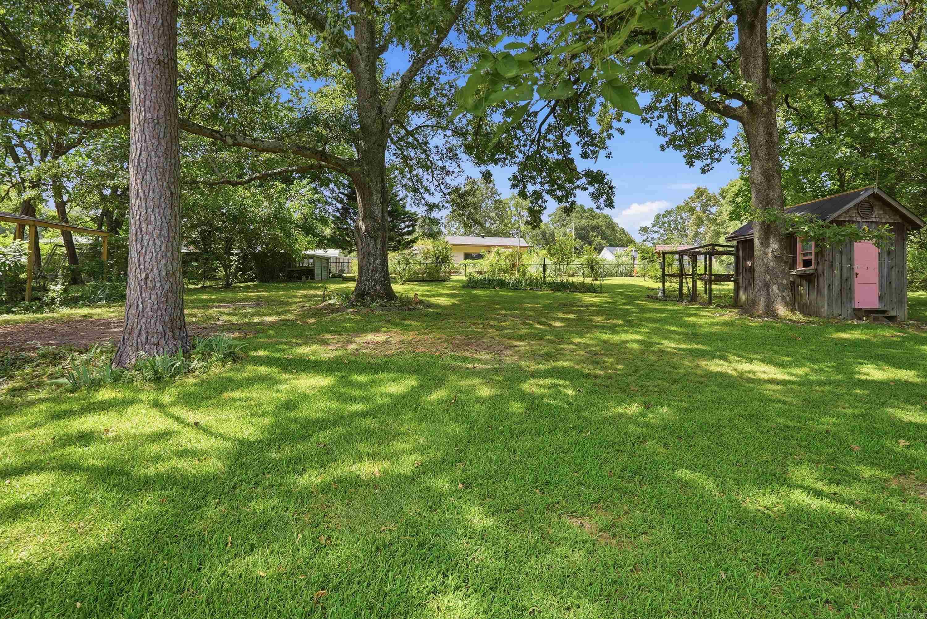 2854 Lakeside Drive