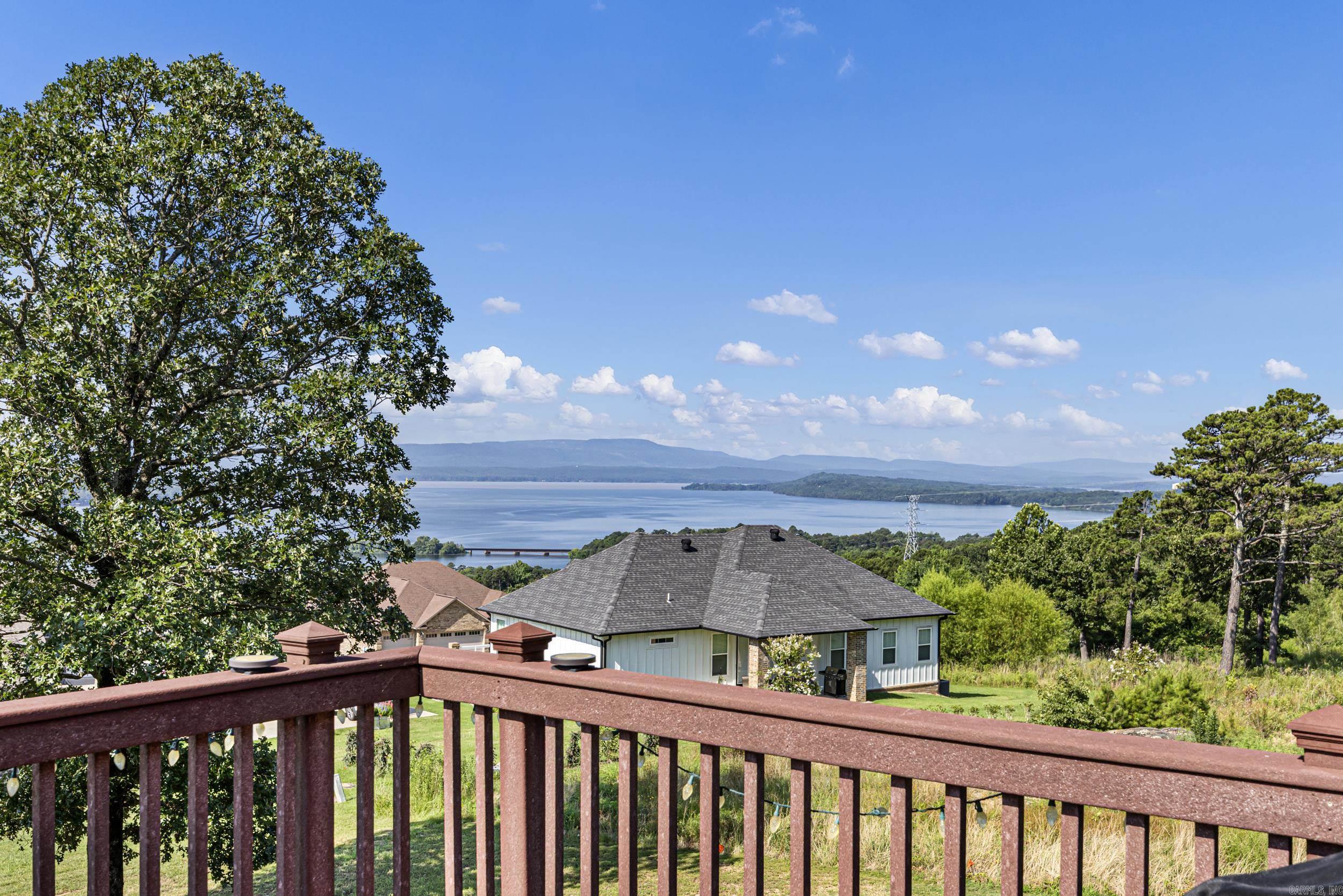 49 Castle Rock Dr