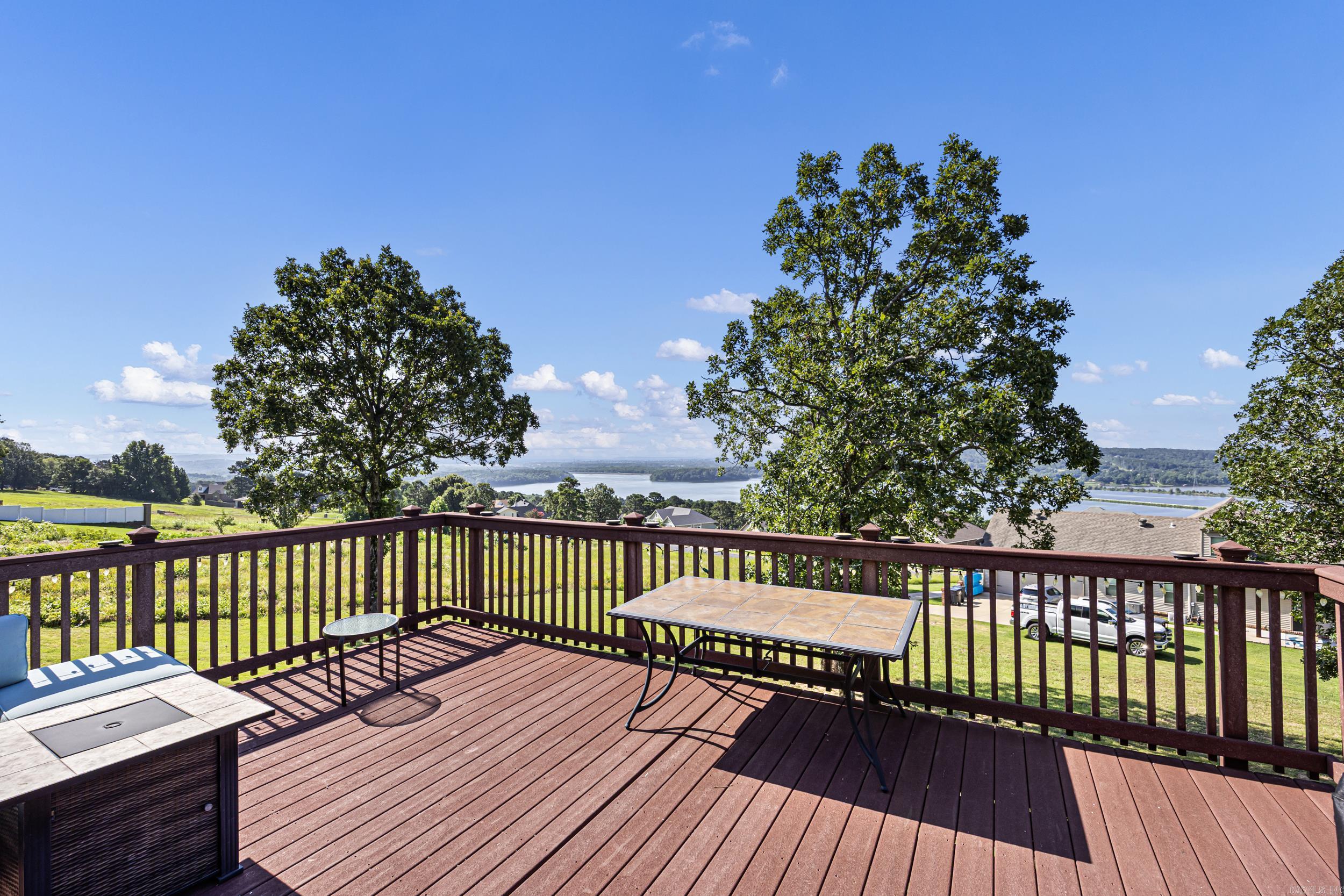 49 Castle Rock Dr