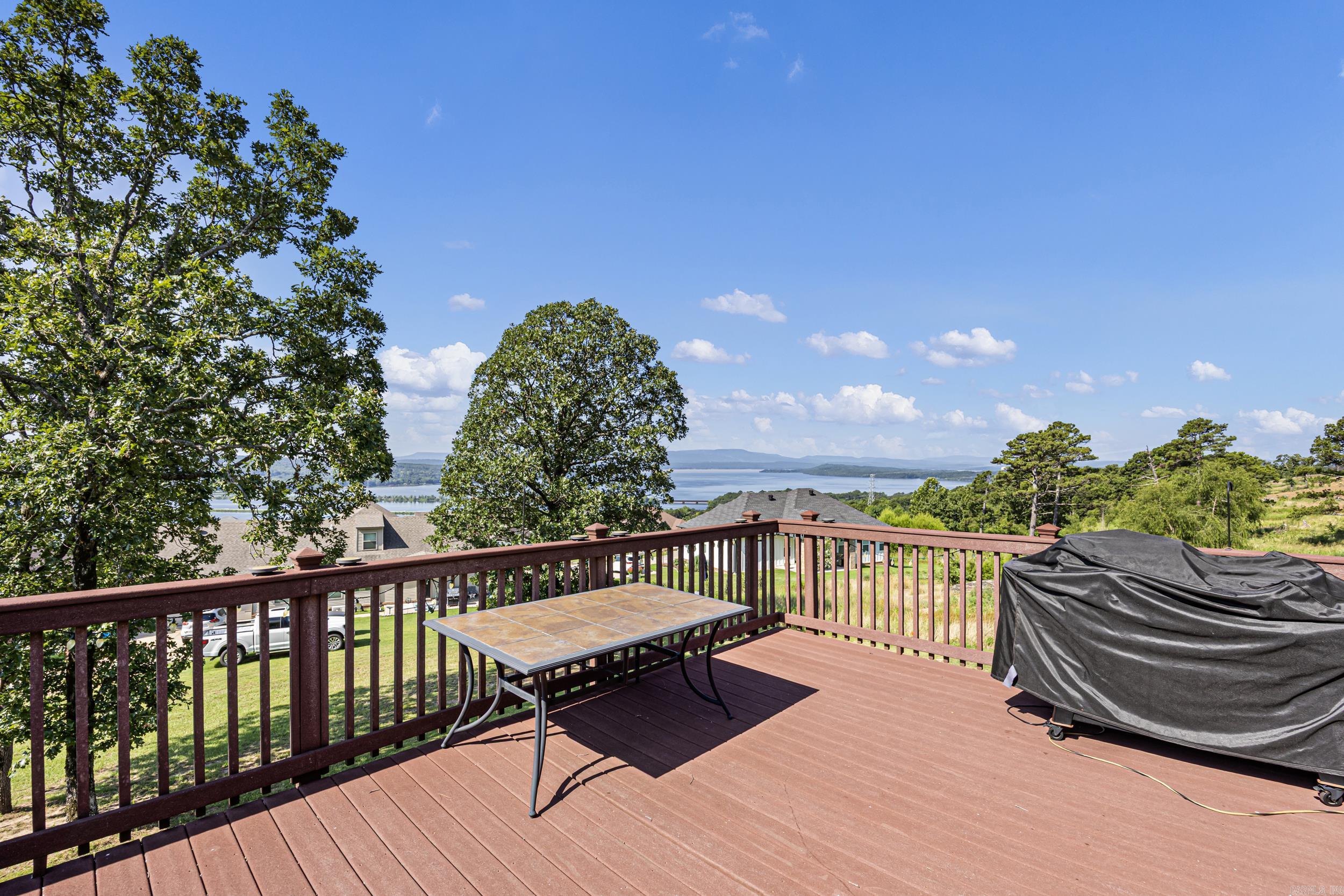 49 Castle Rock Dr