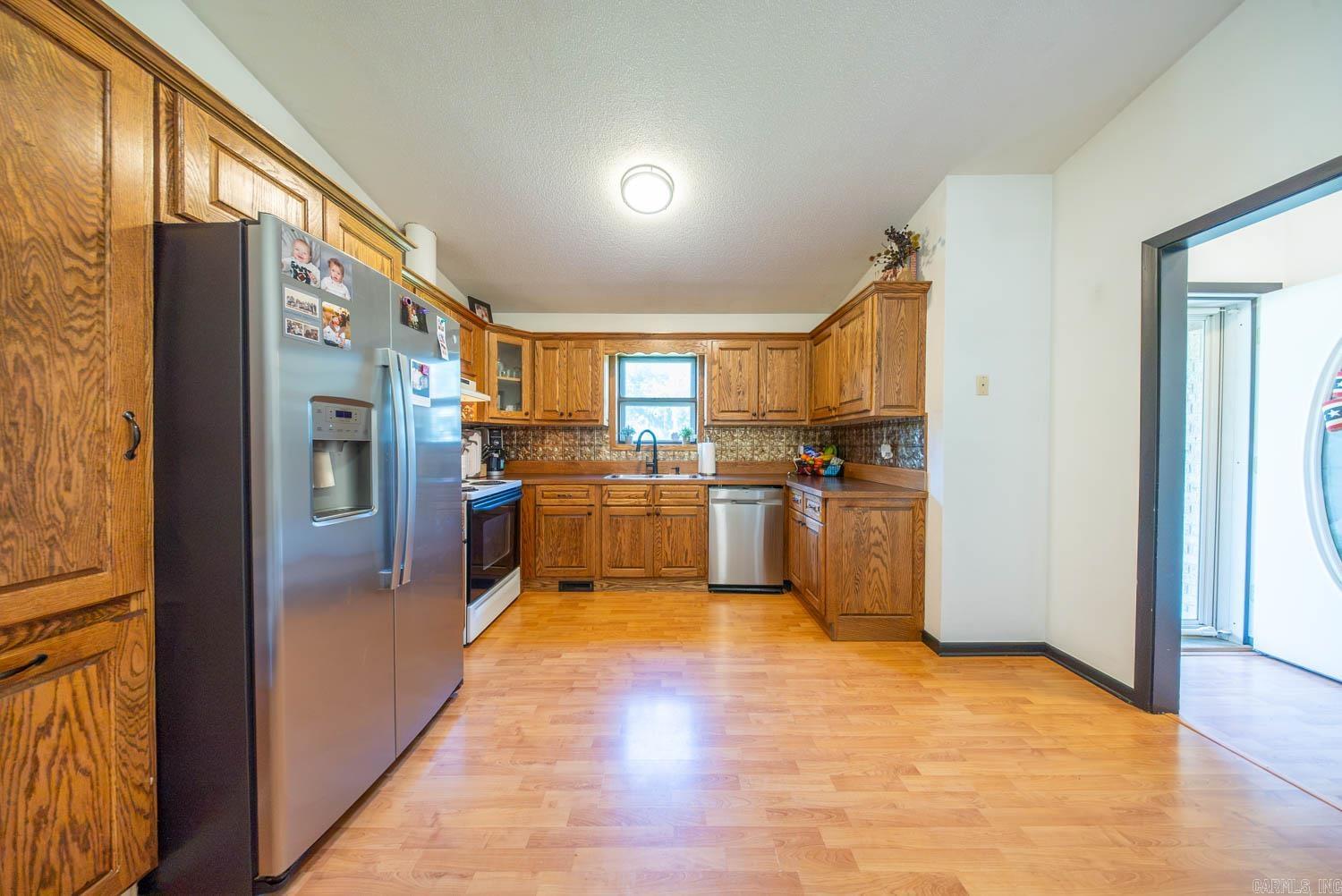 4 Amanda Drive