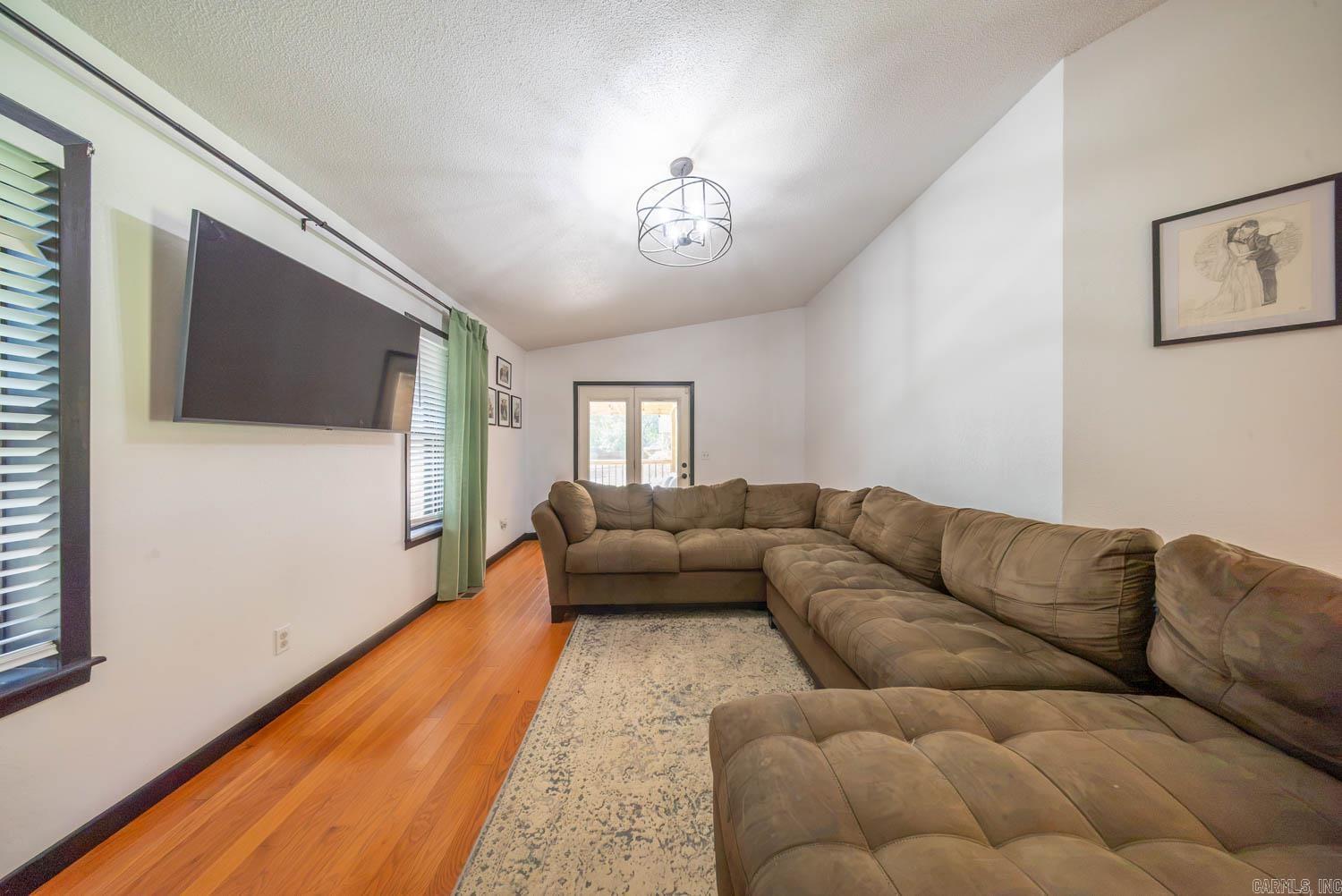 4 Amanda Drive