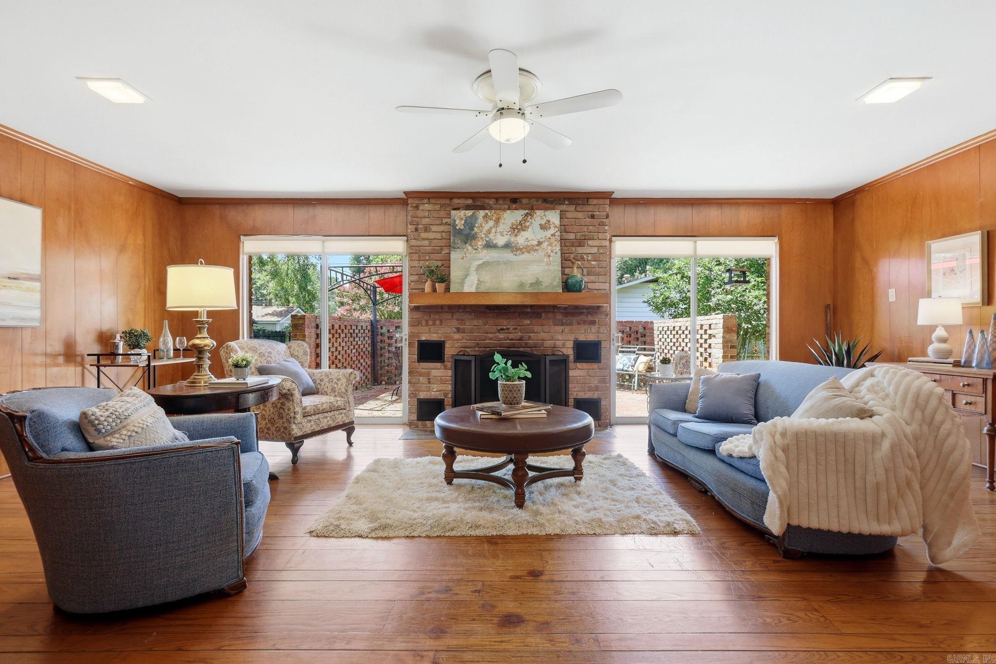 7309 Woodside Lane