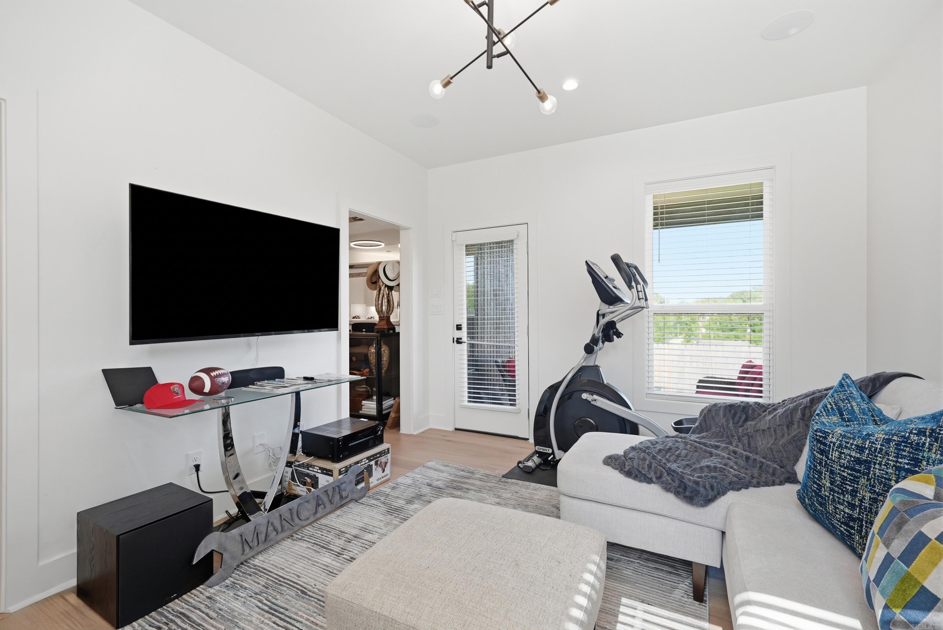 11325 Jamestown Drive