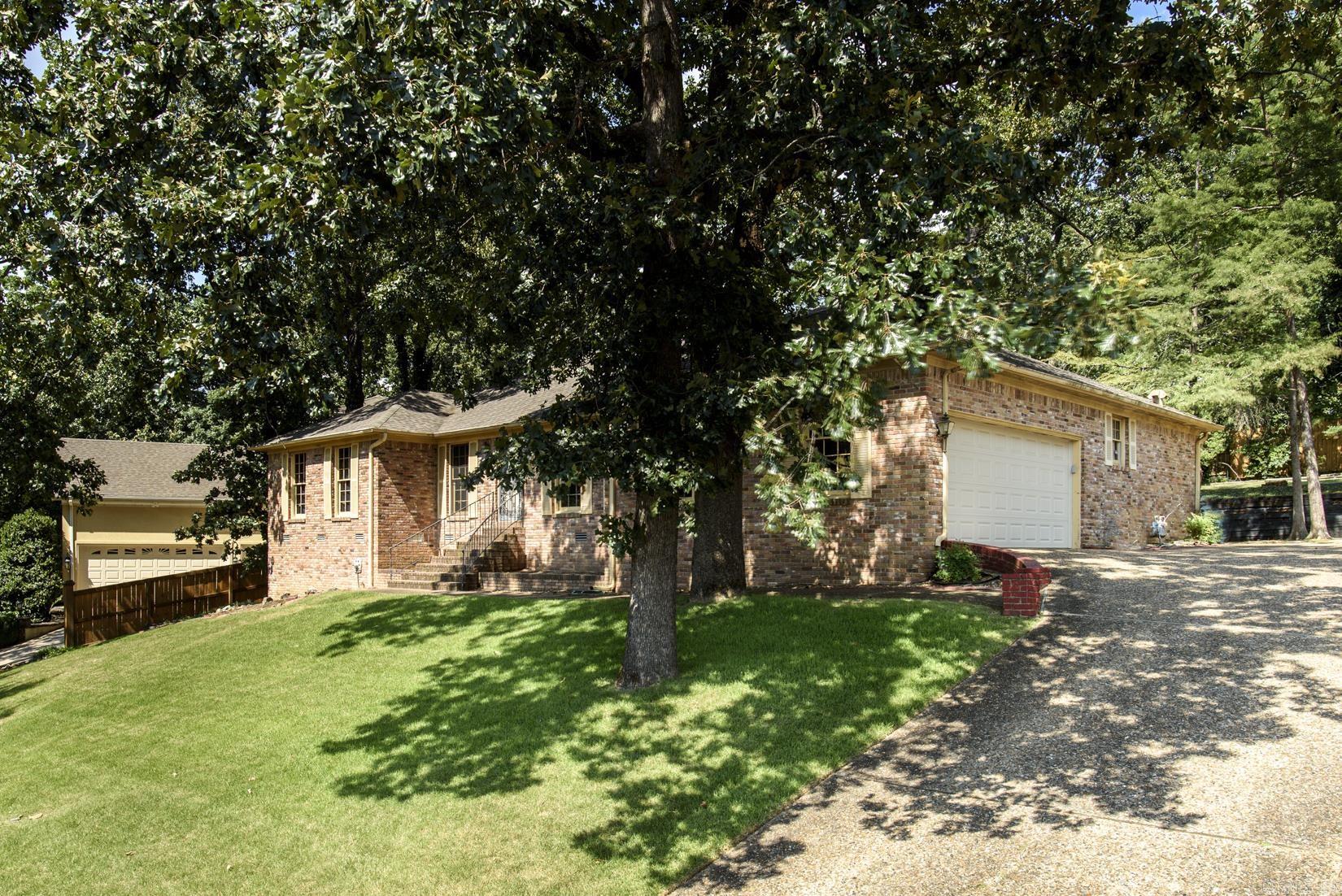 28 Cascades Dr