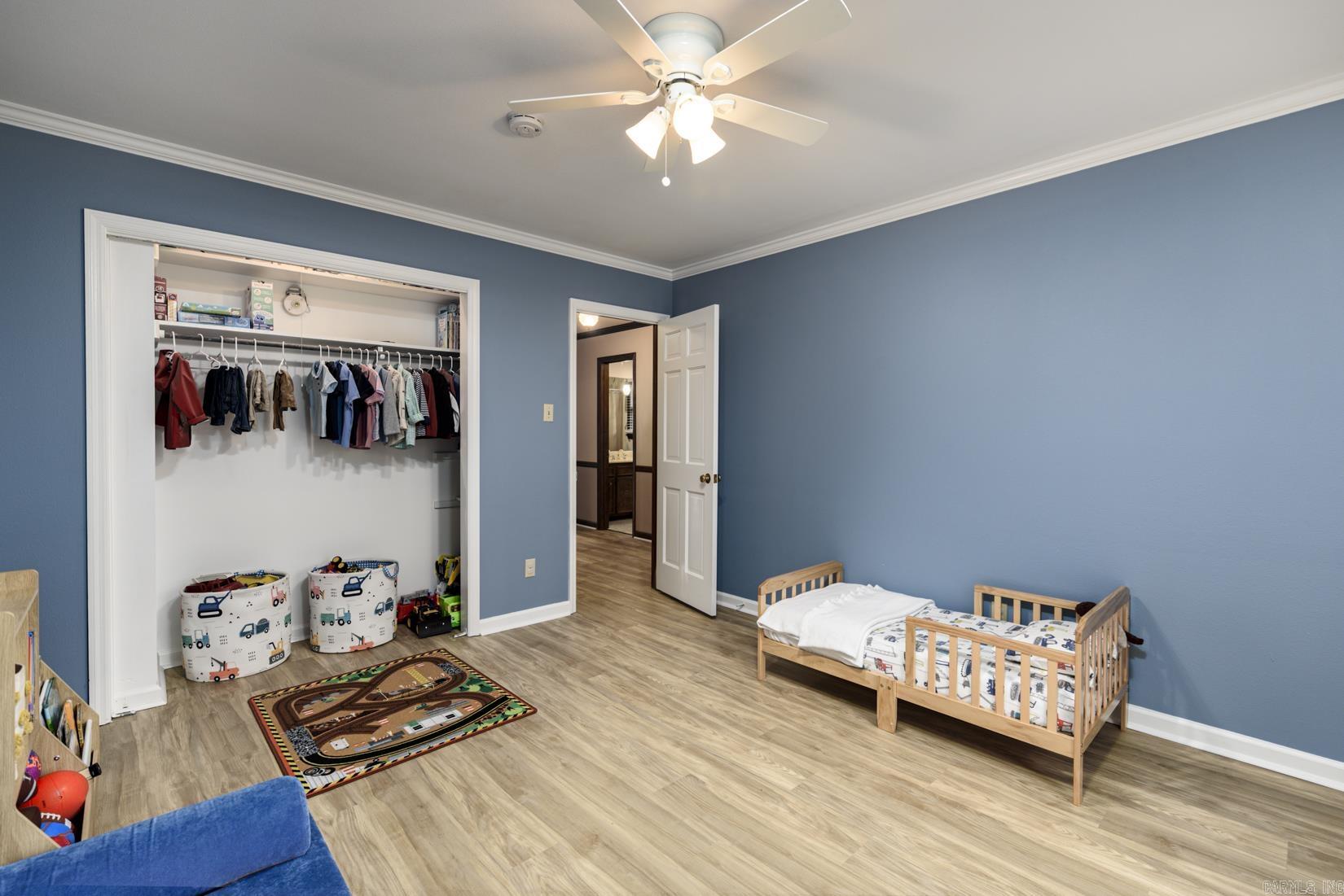 28 Cascades Dr