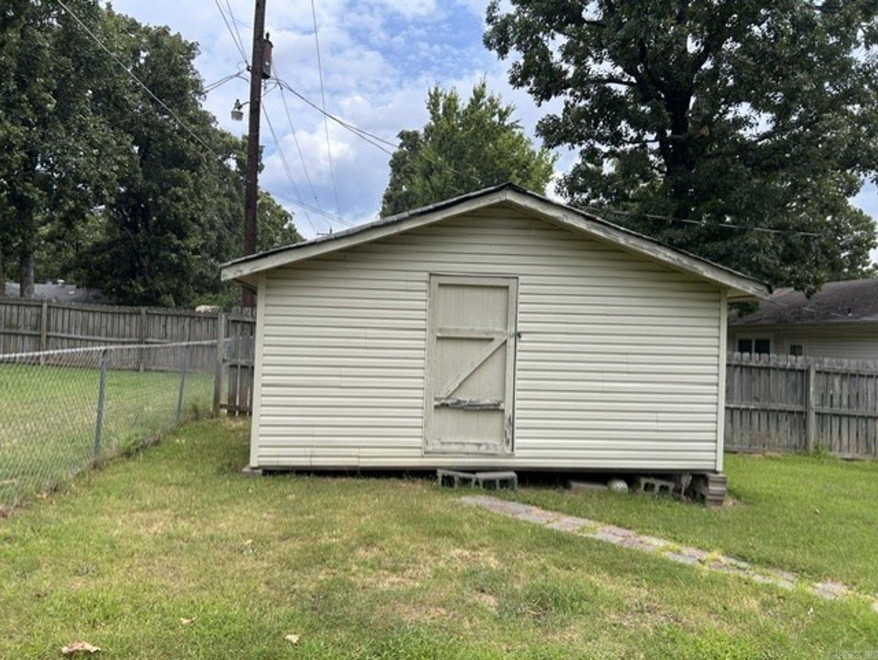 5813 Granby Road