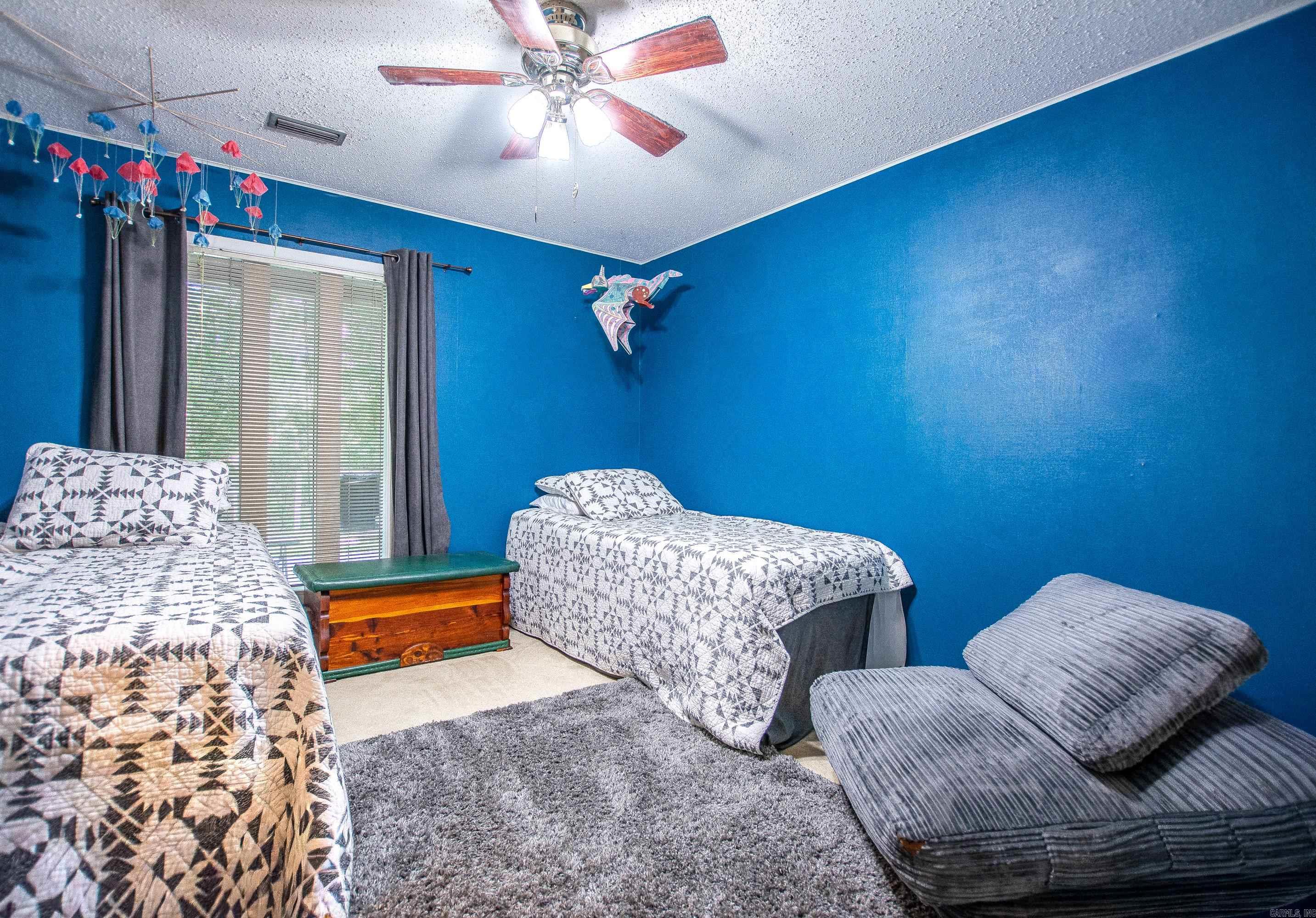 1620 Brookview