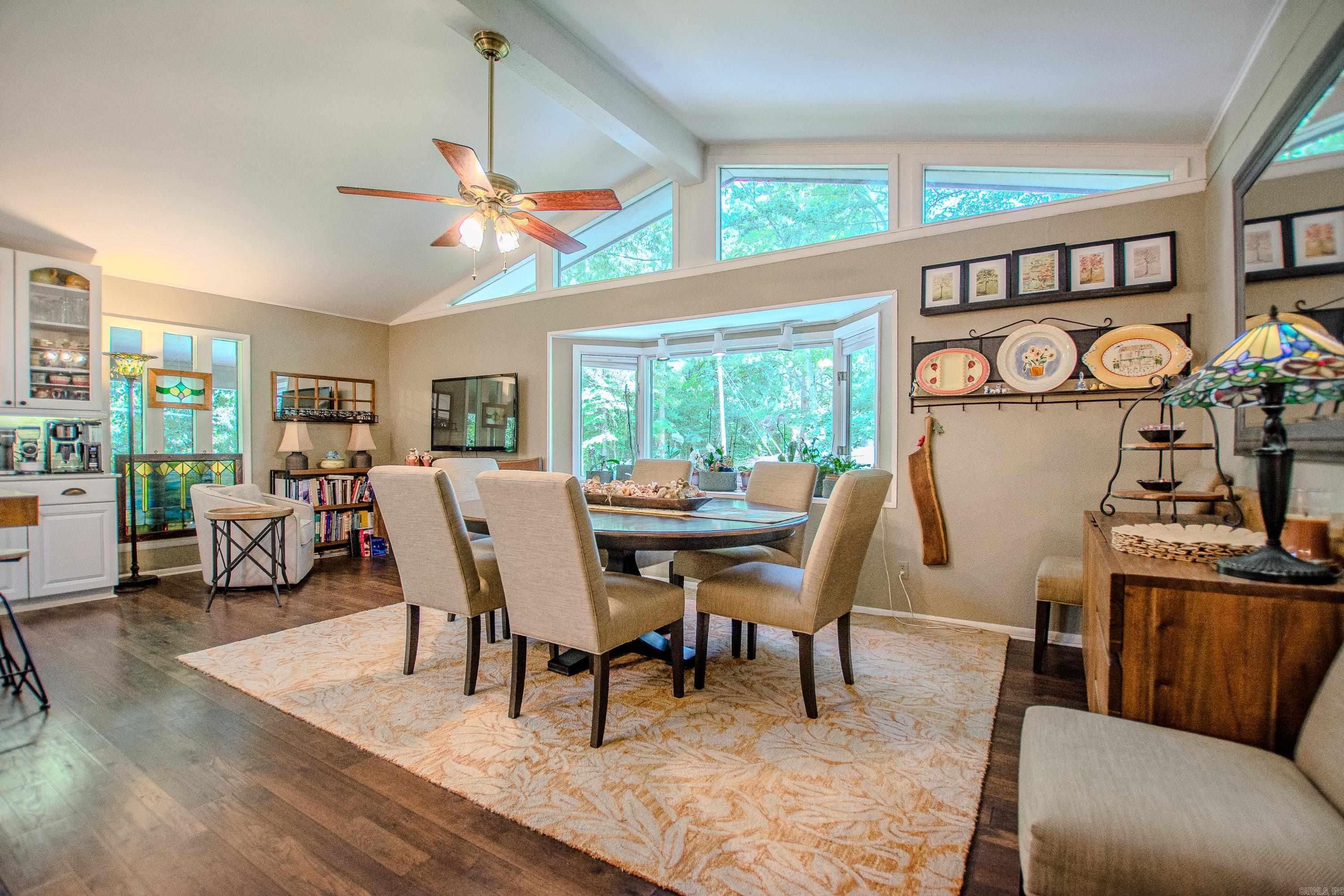 1620 Brookview