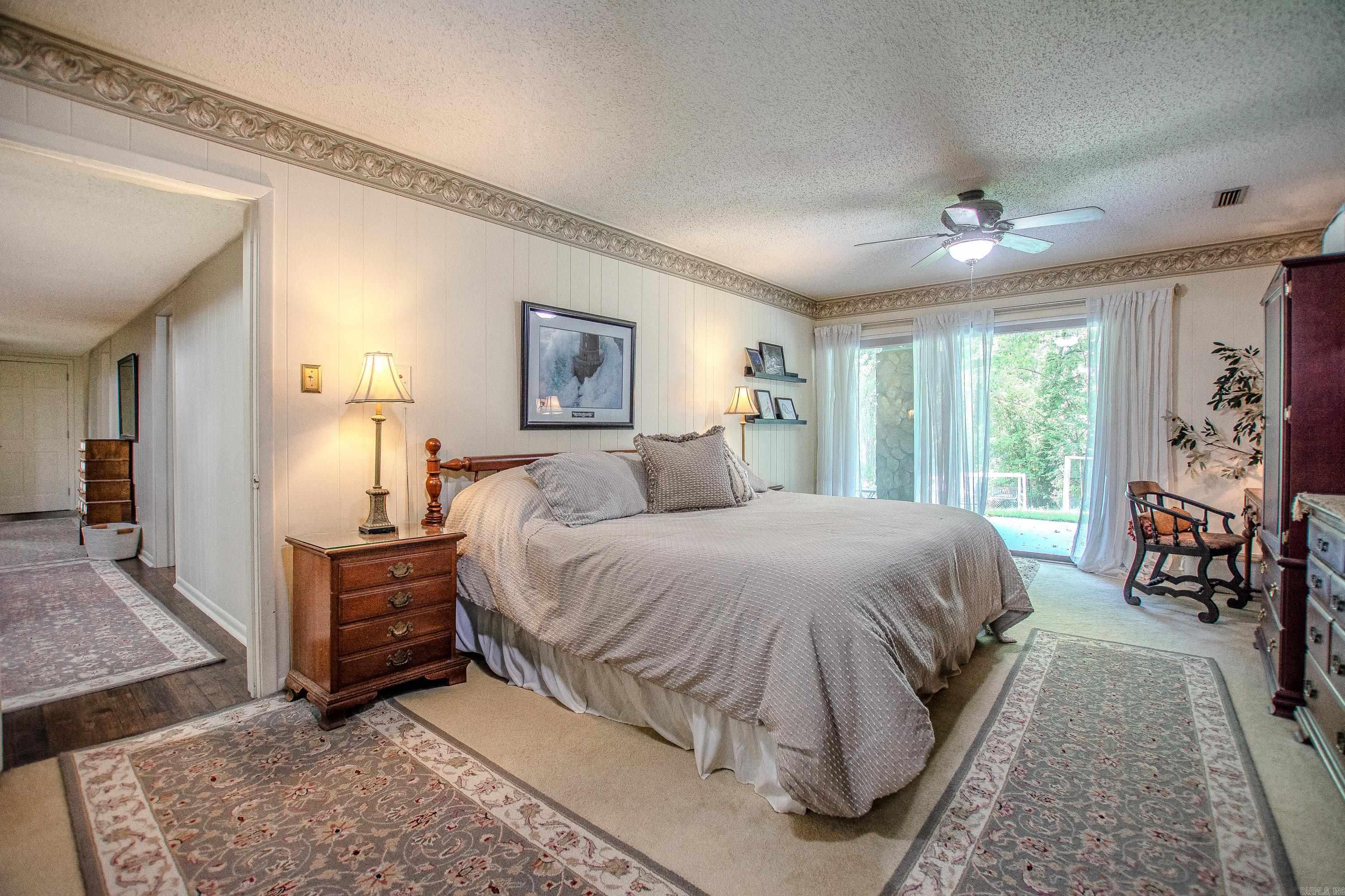 1620 Brookview