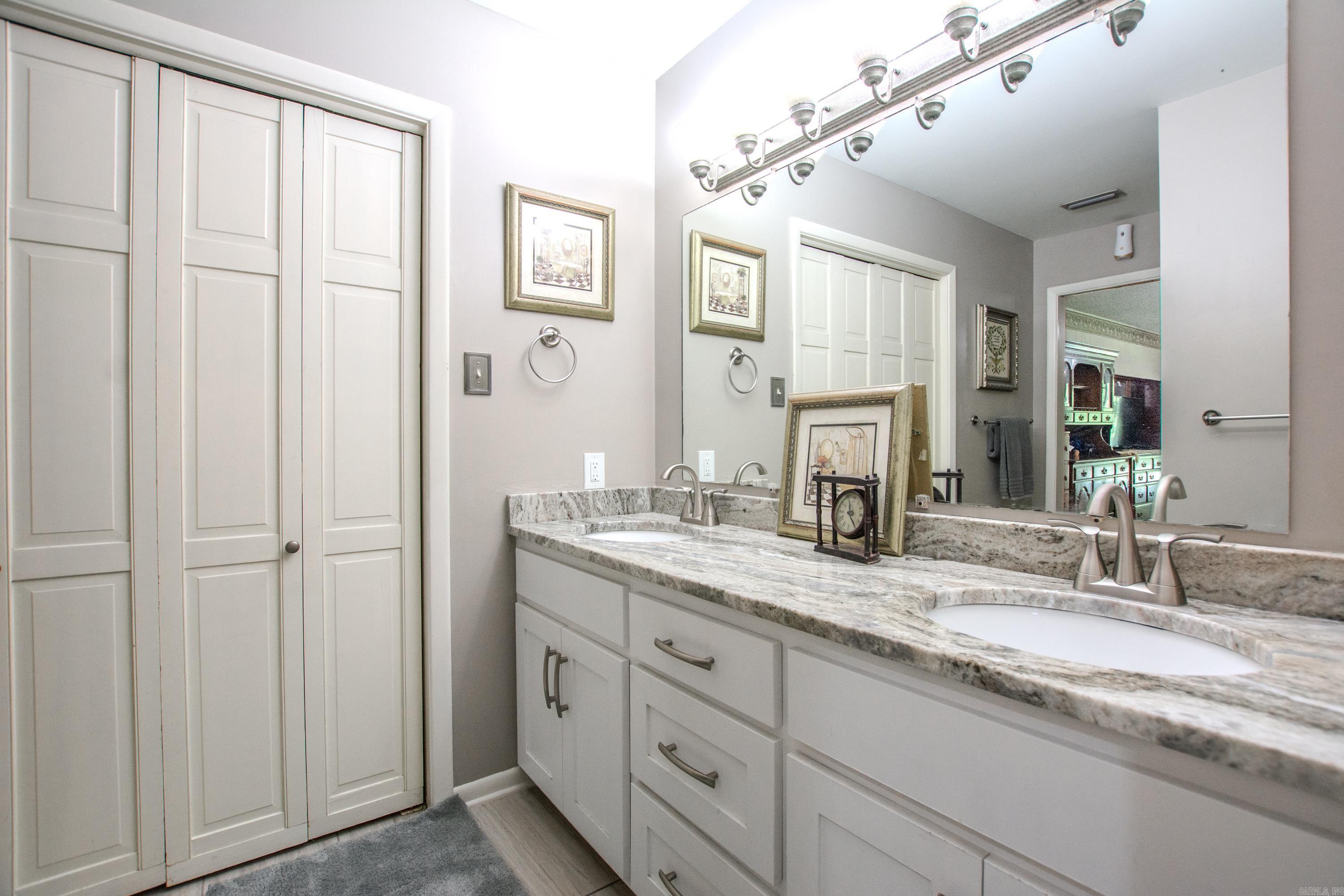 1620 Brookview