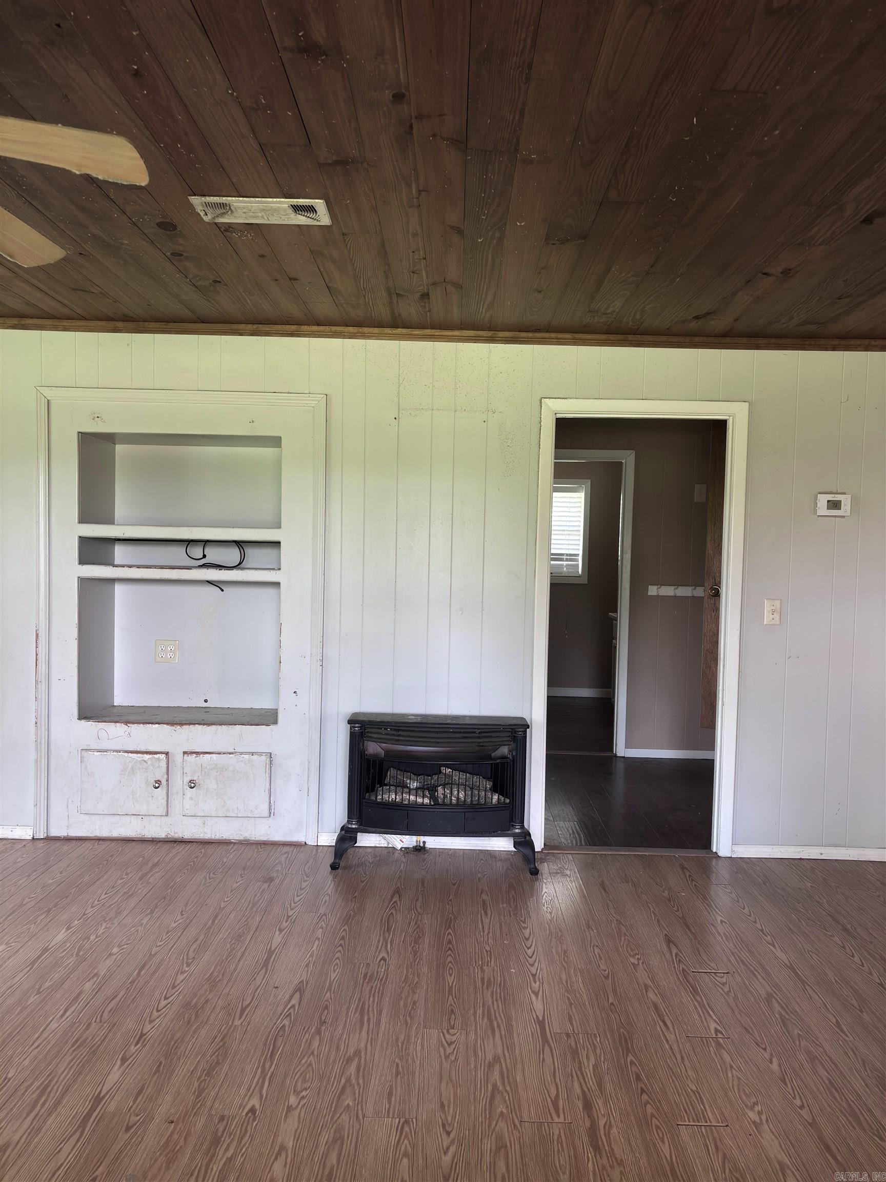 147 Young Loop