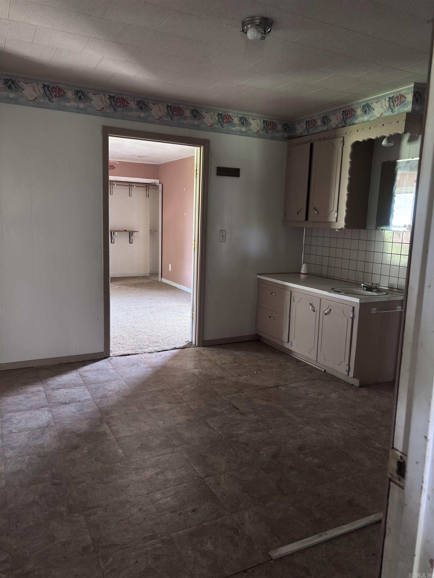 147 Young Loop