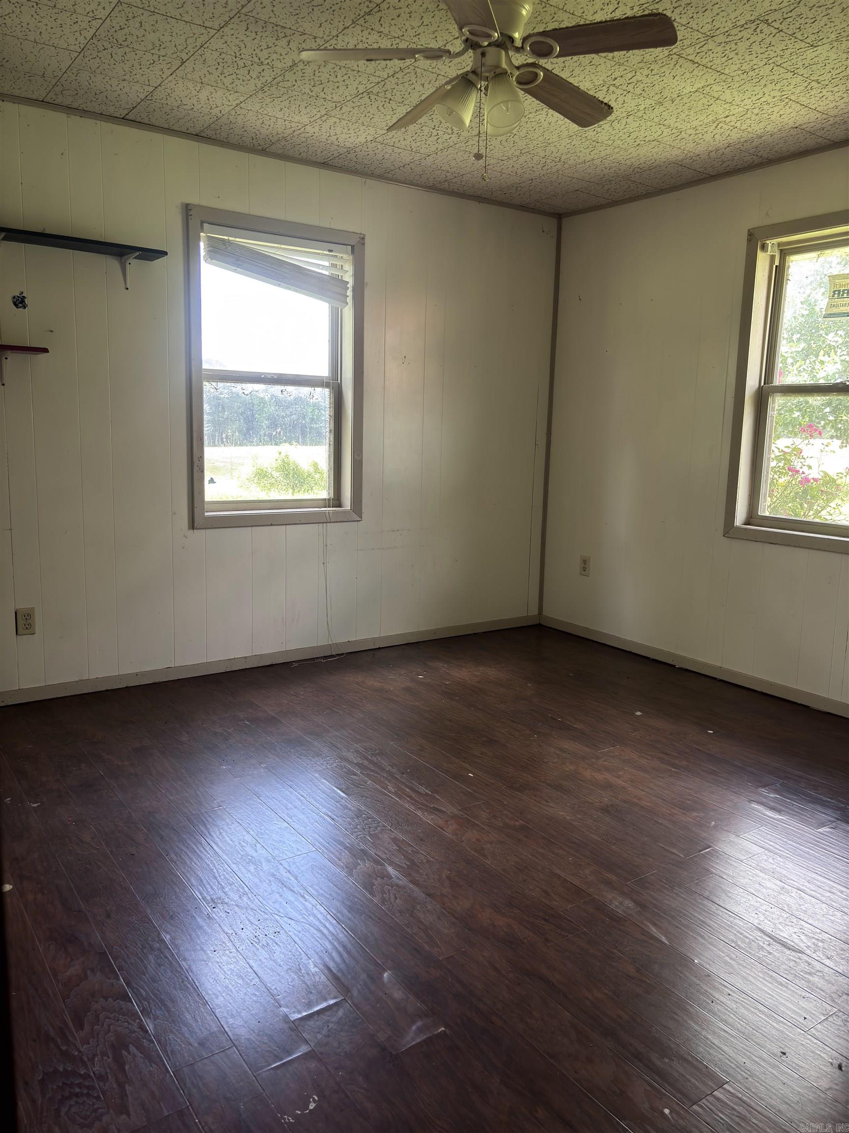 147 Young Loop