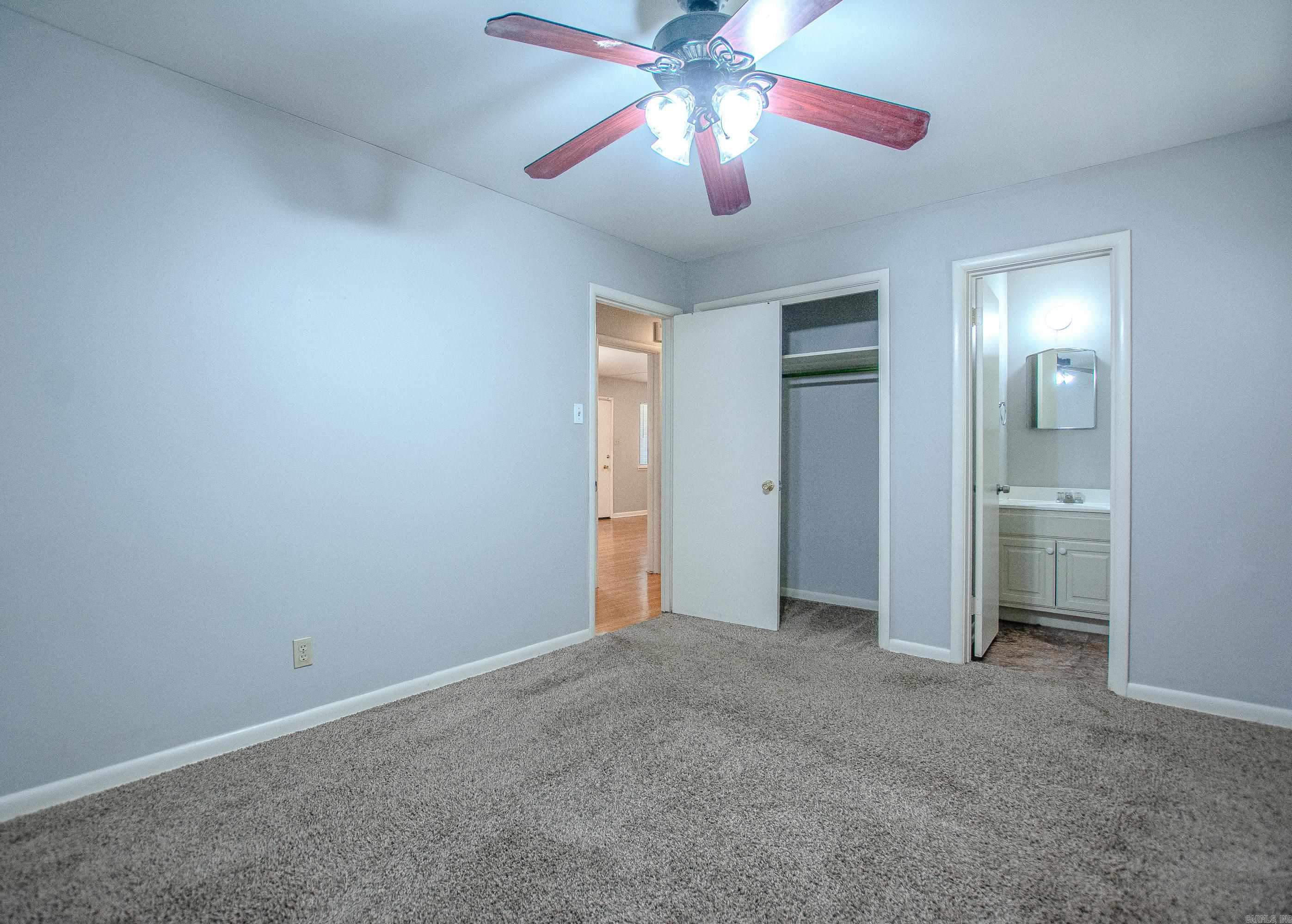 4930 Oaklawn Dr.