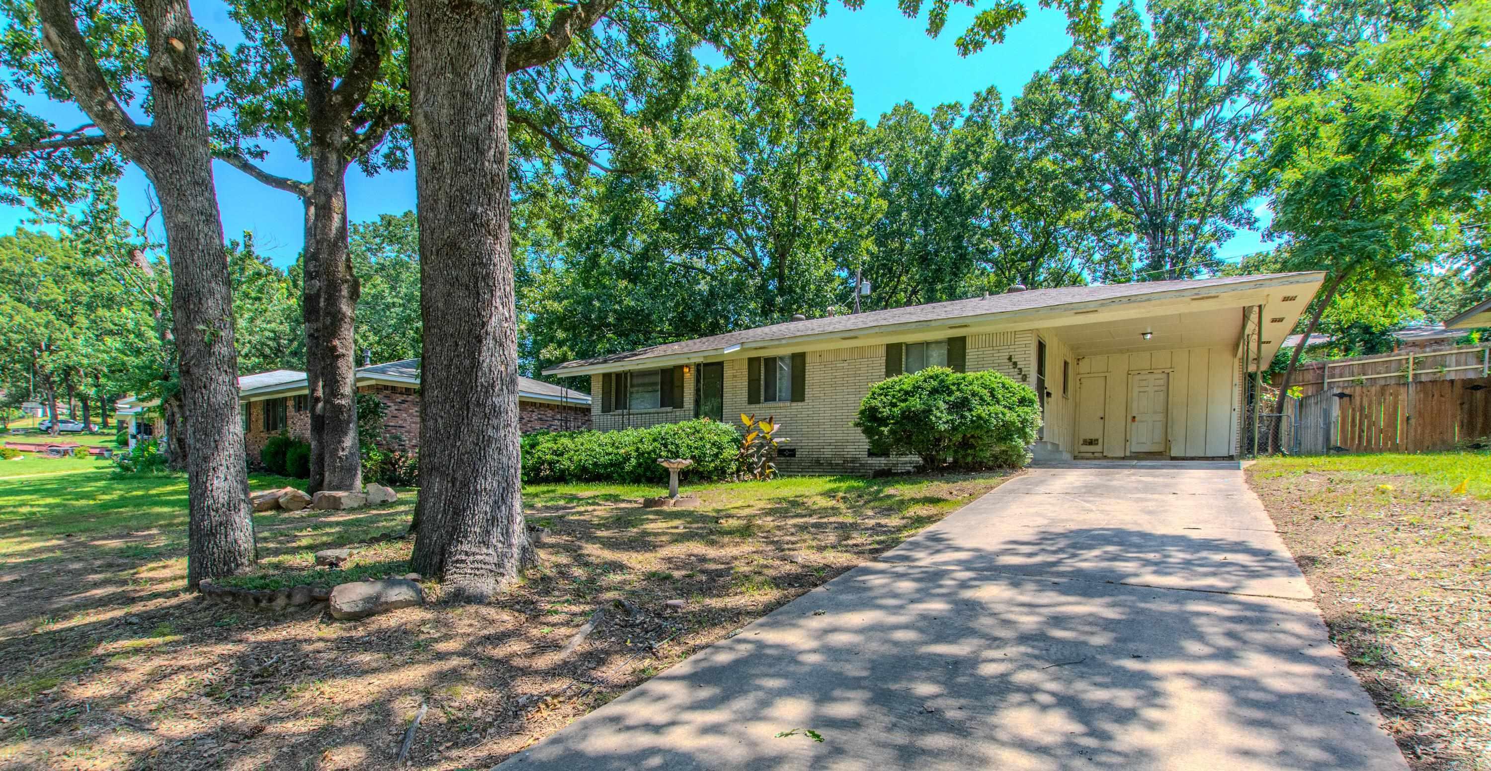4930 Oaklawn Dr.