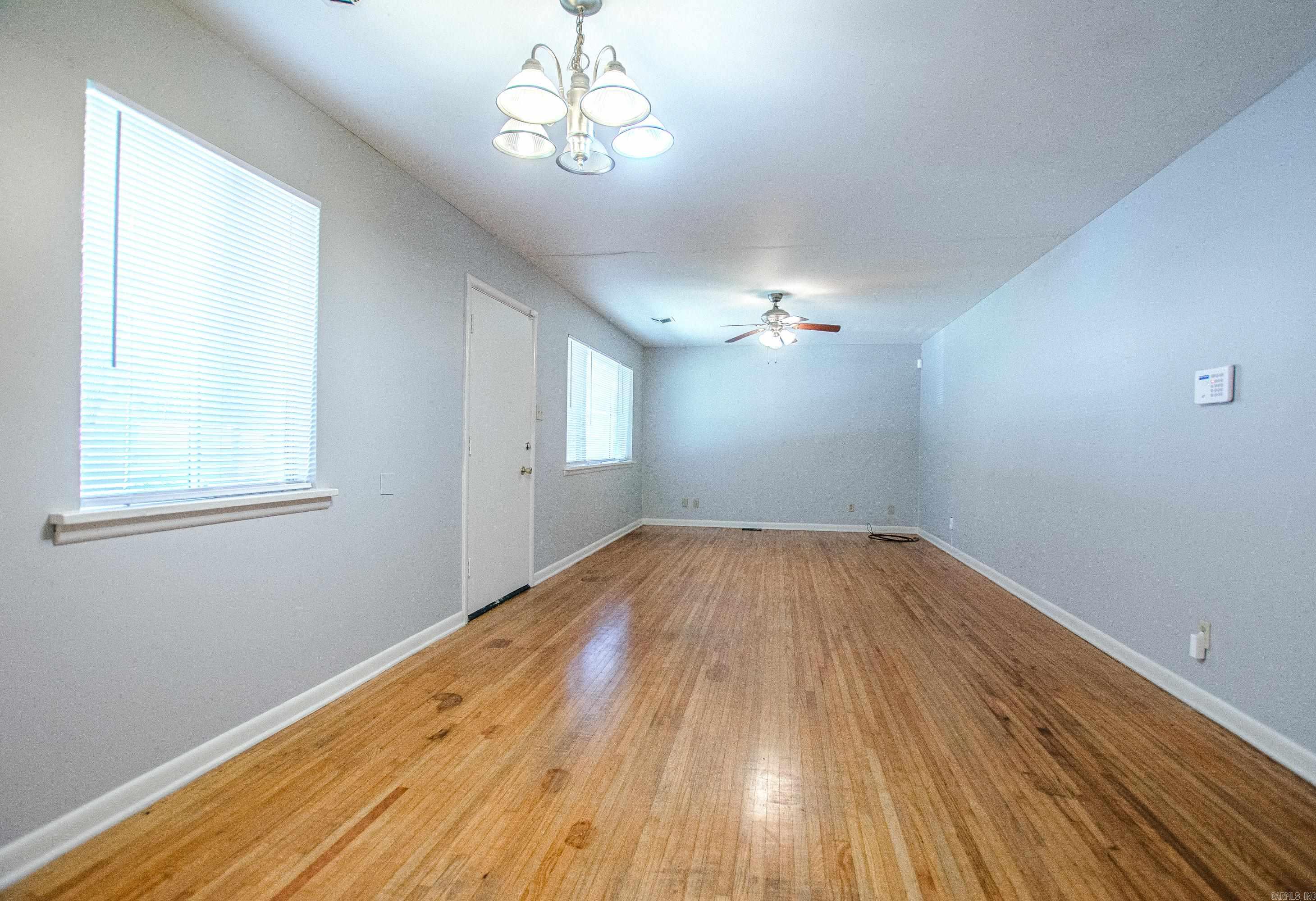 4930 Oaklawn Dr.