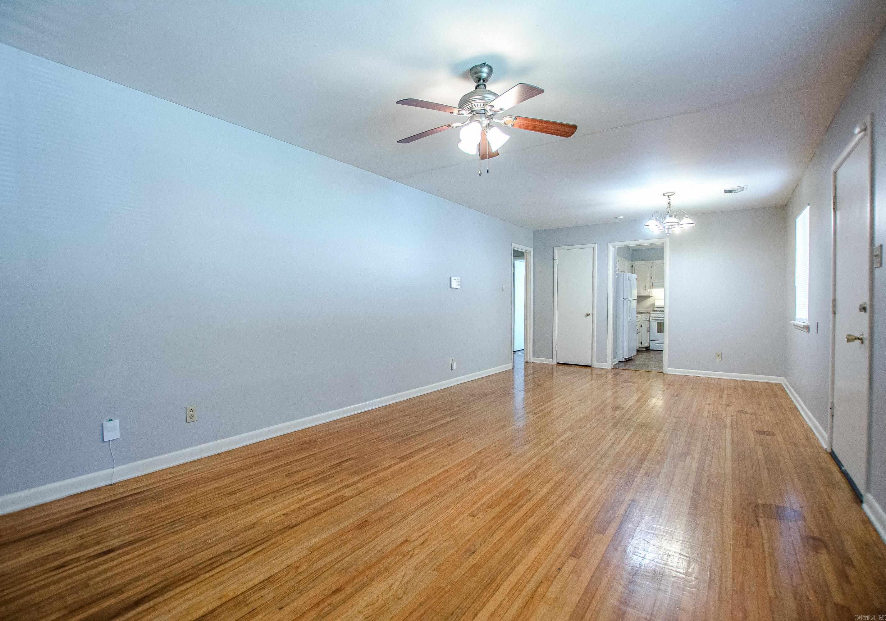 4930 Oaklawn Dr.