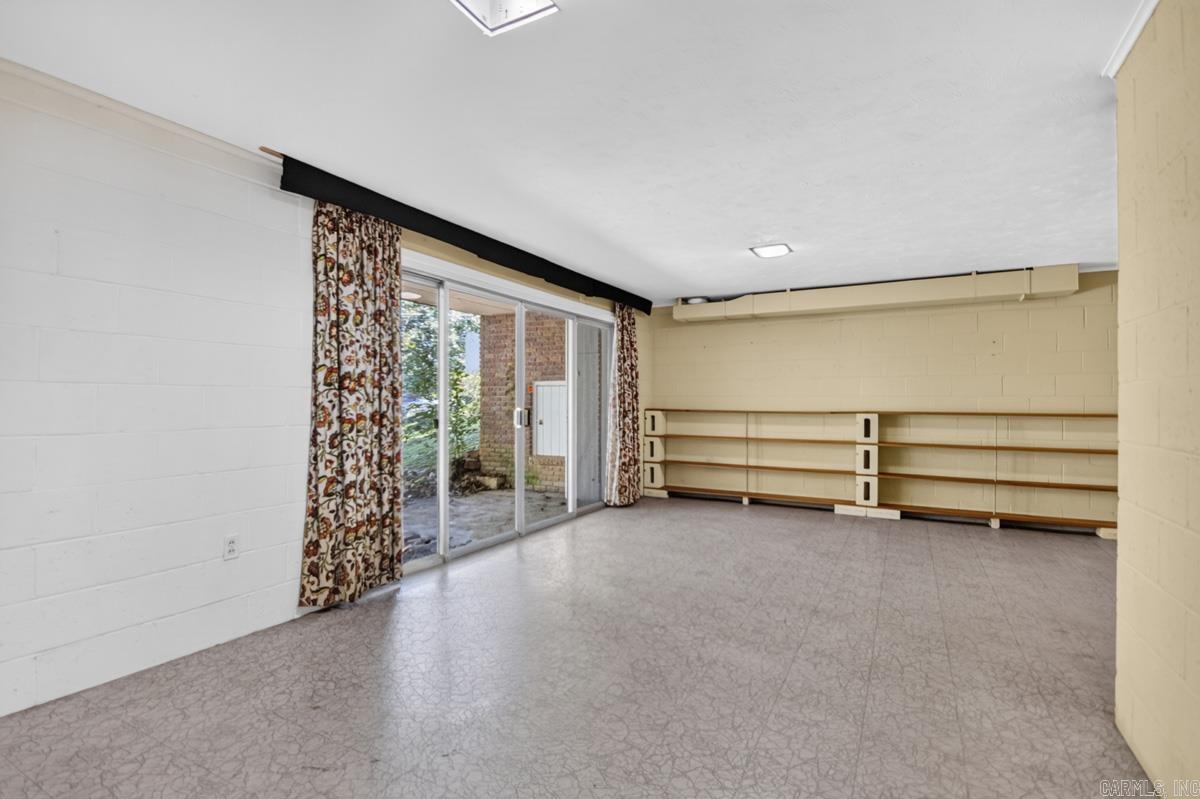 27 Wesley Drive