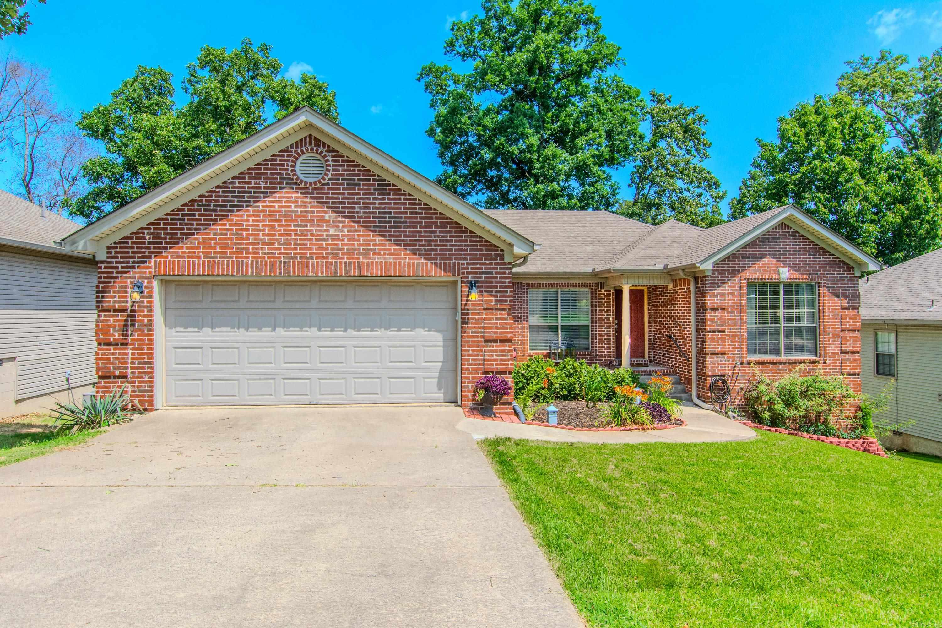3044 Woodruff Creek Drive
