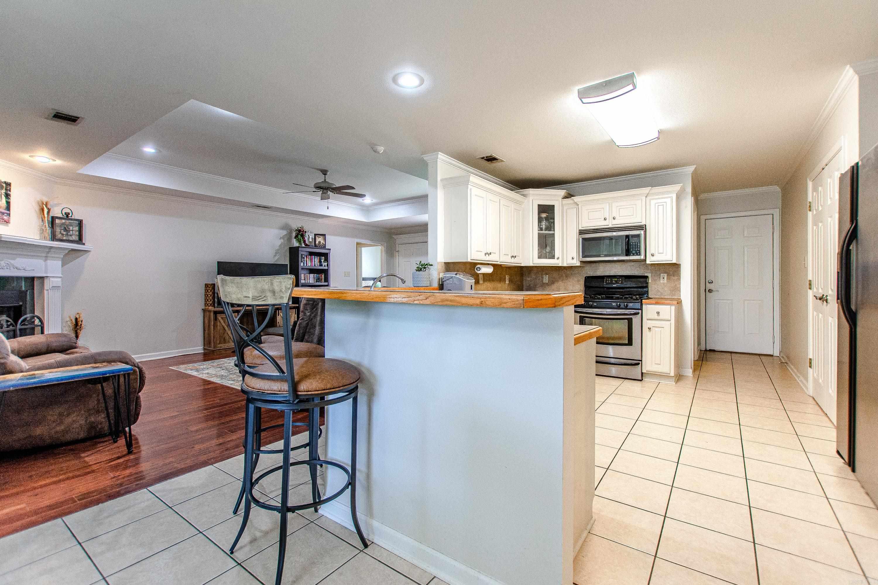 3044 Woodruff Creek Drive