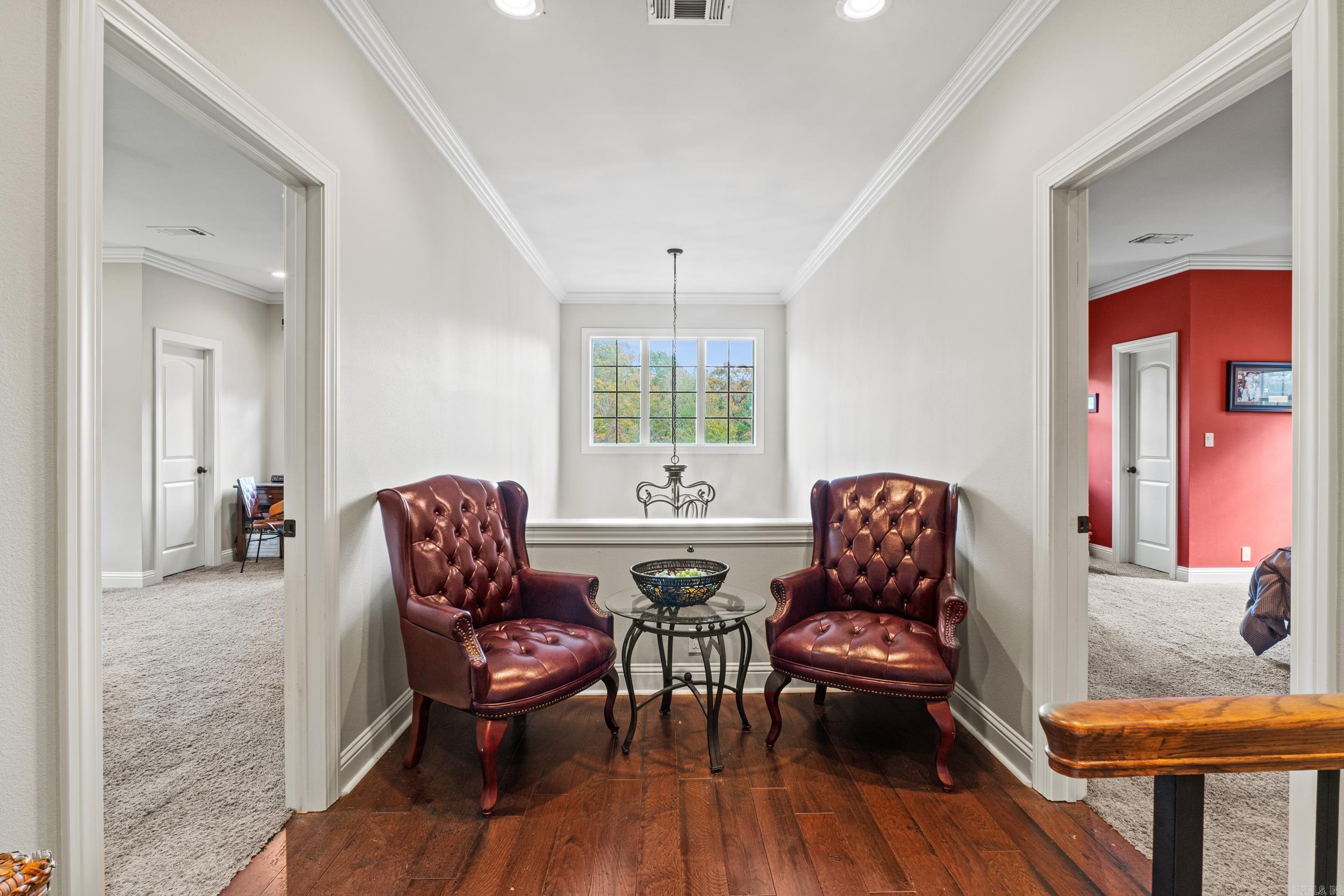 1919 Tudor Loop