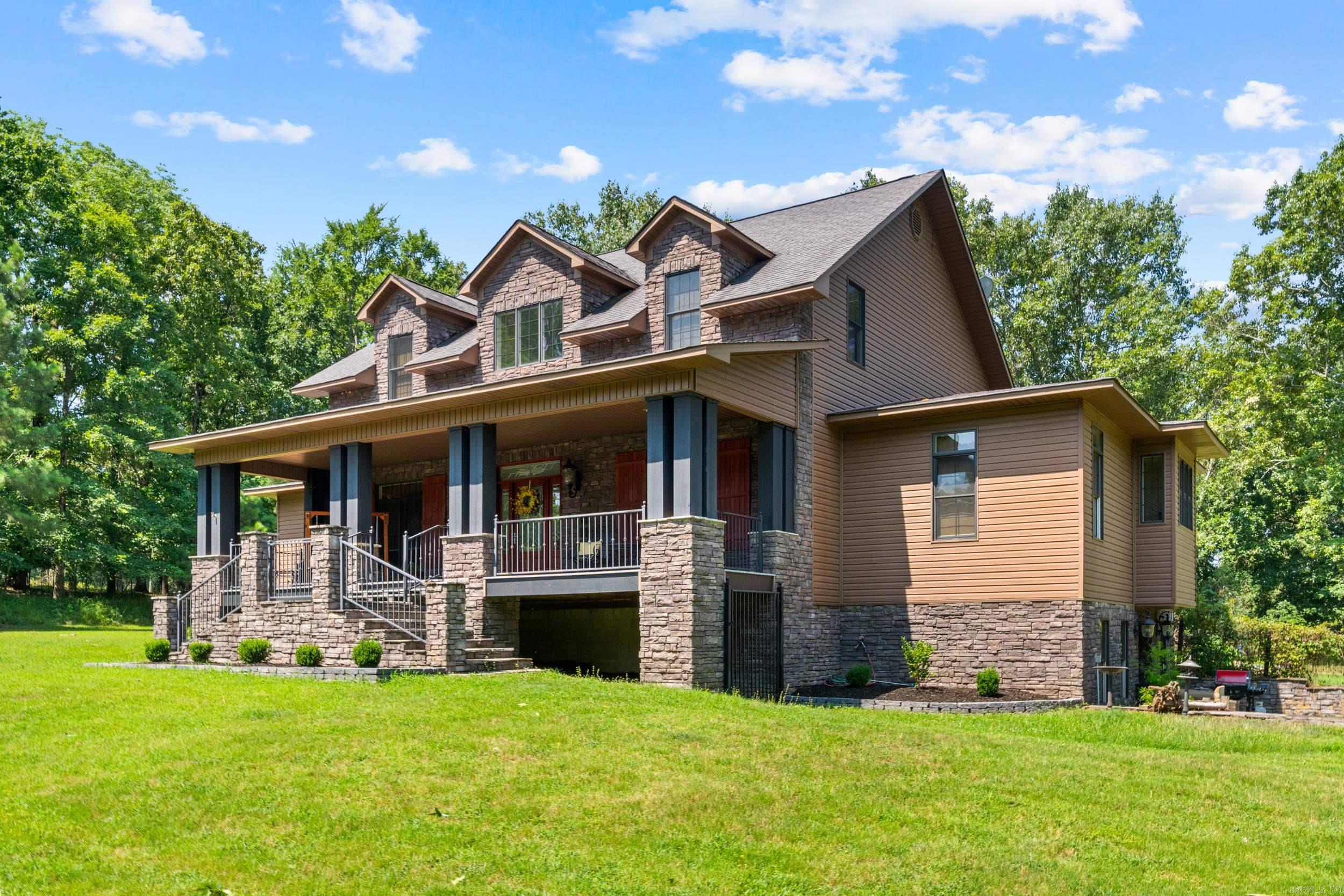 1919 Tudor Loop