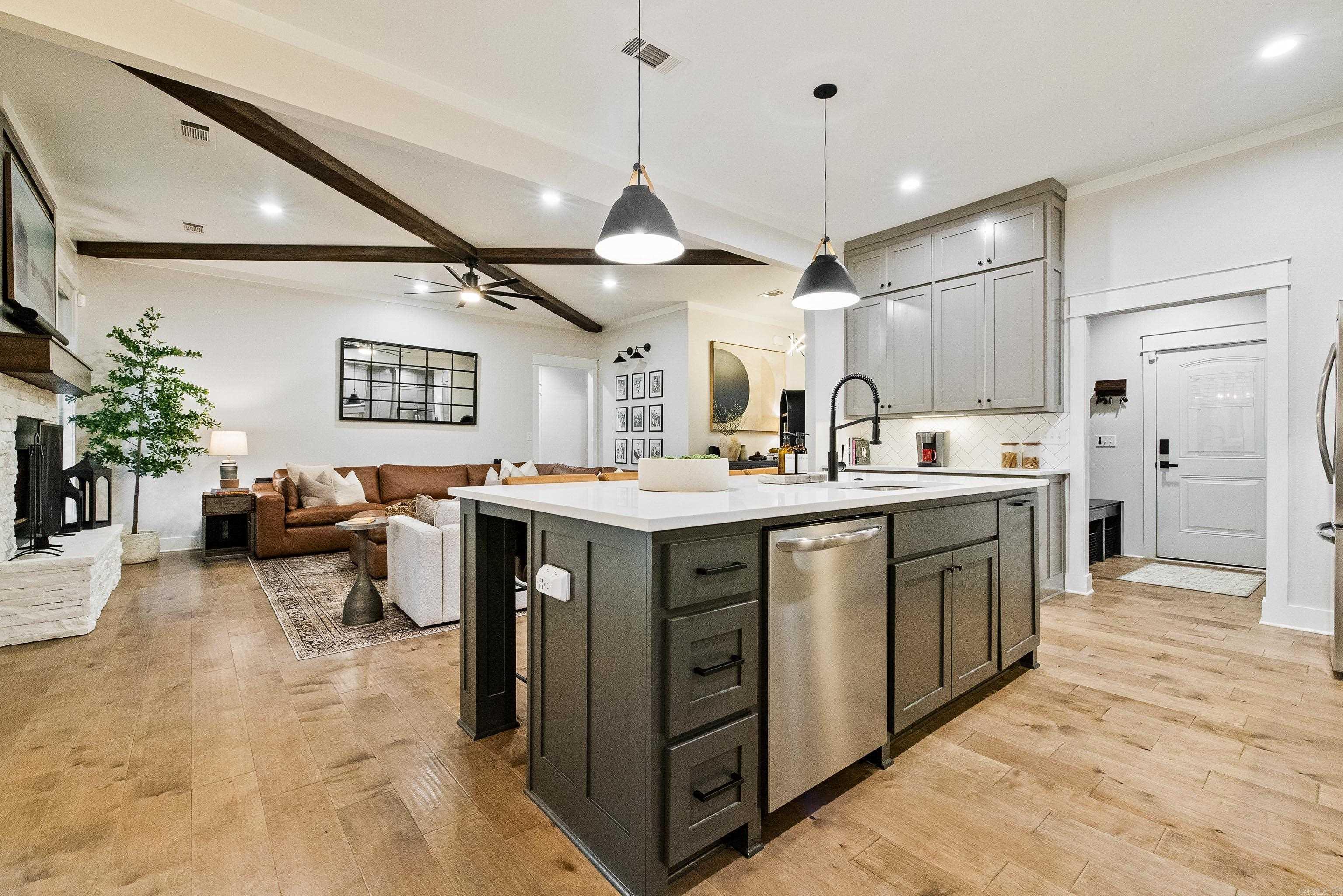 7205 Havenwood Drive
