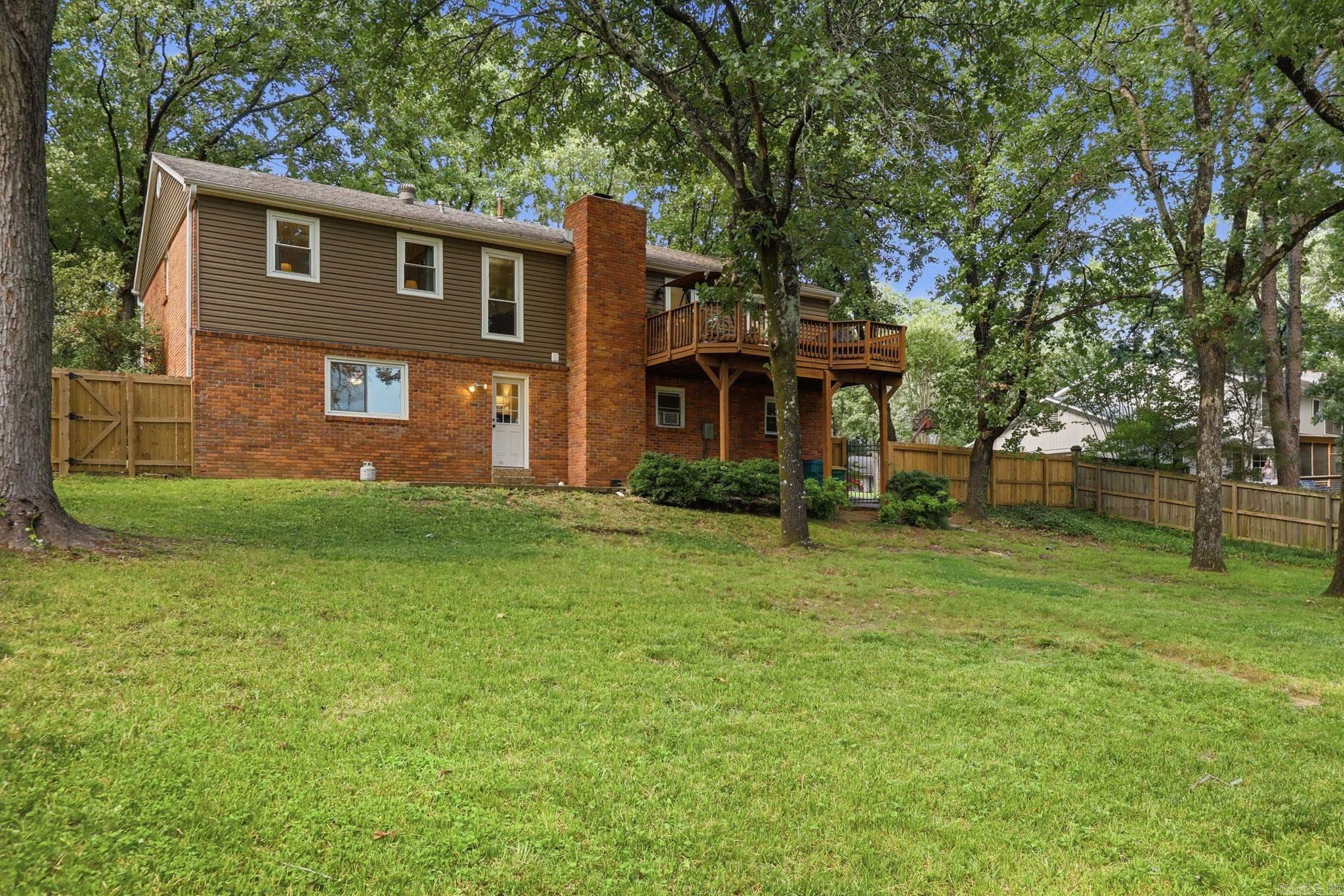 10725 Crestdale Lane