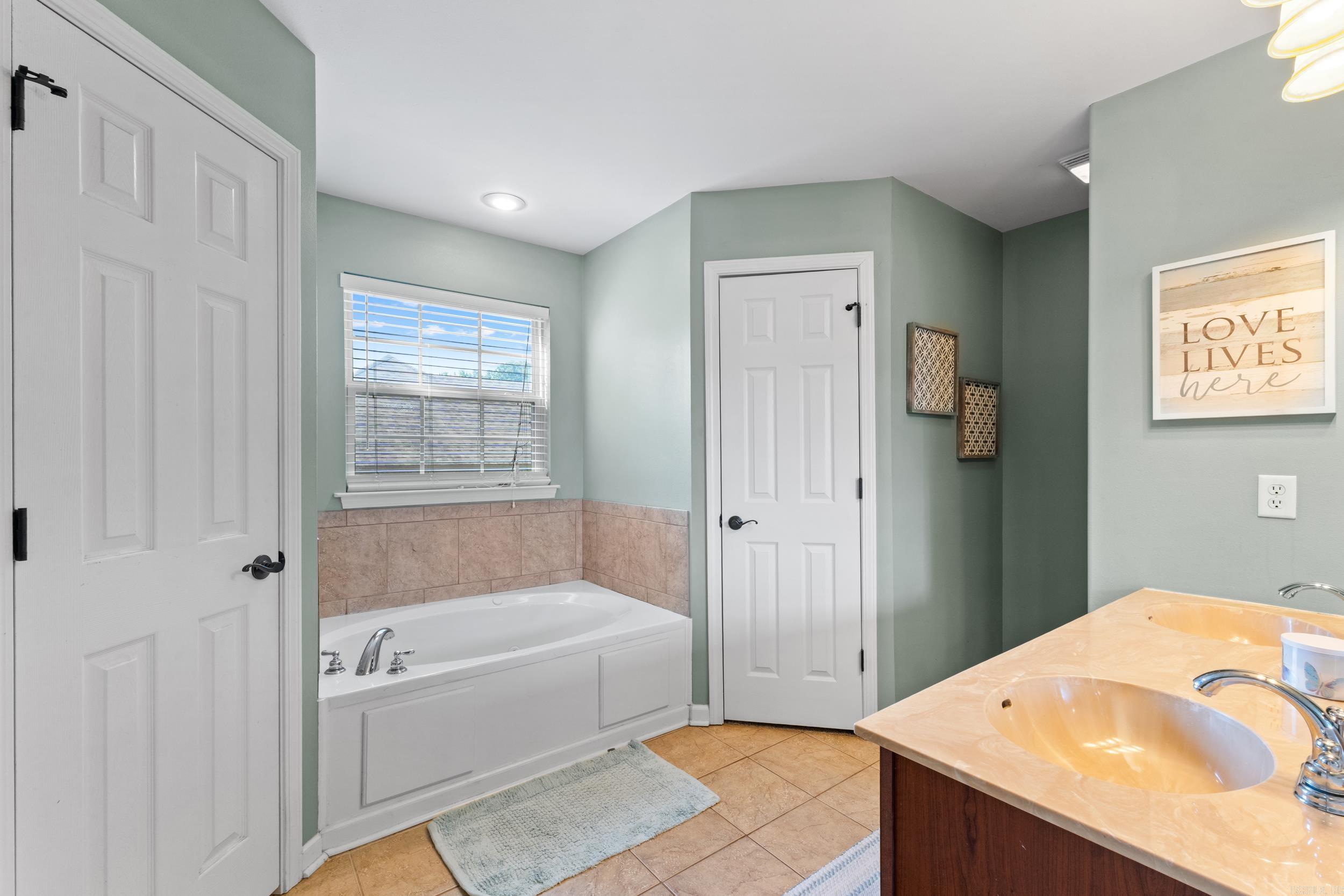 3983 Eastern Slope Drive