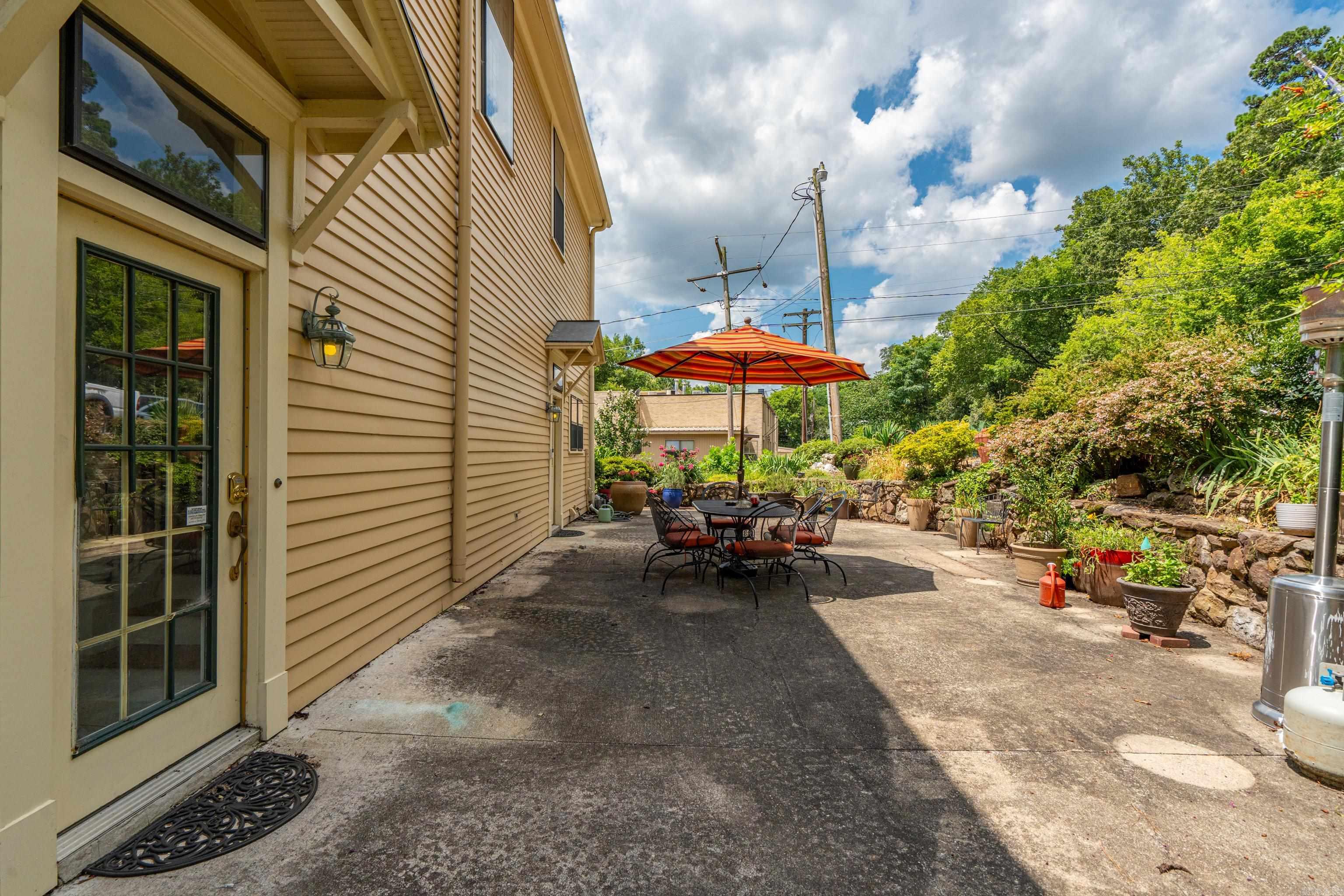 492 Prospect Avenue