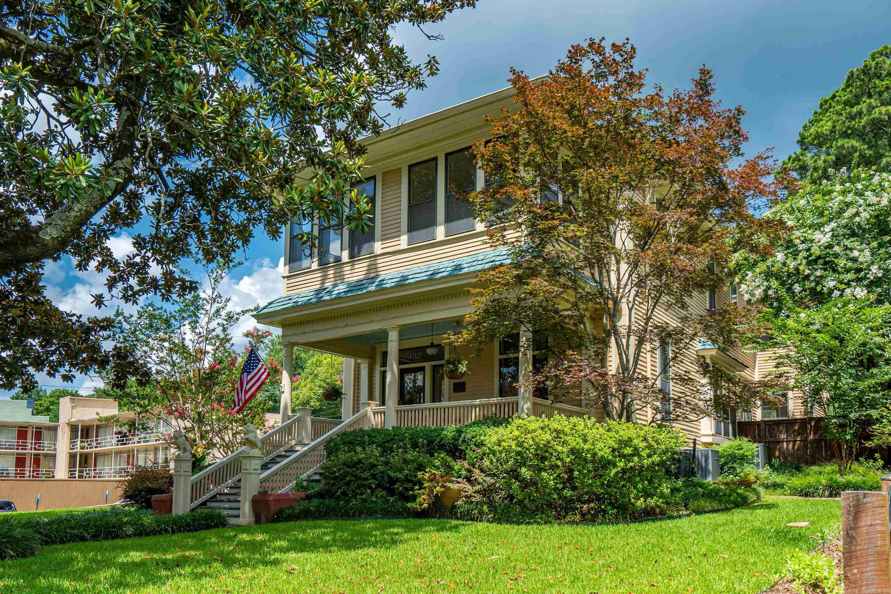 492 Prospect Avenue
