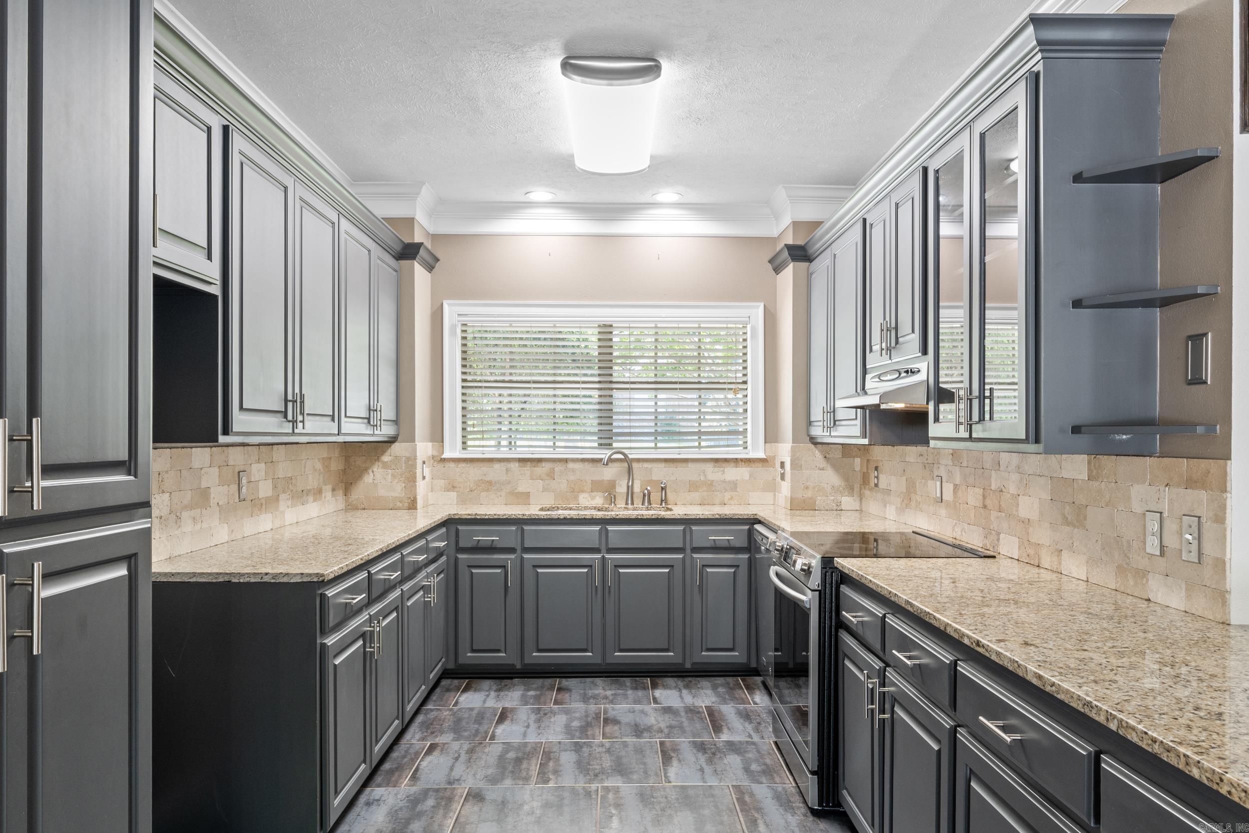 39 Trenton Drive