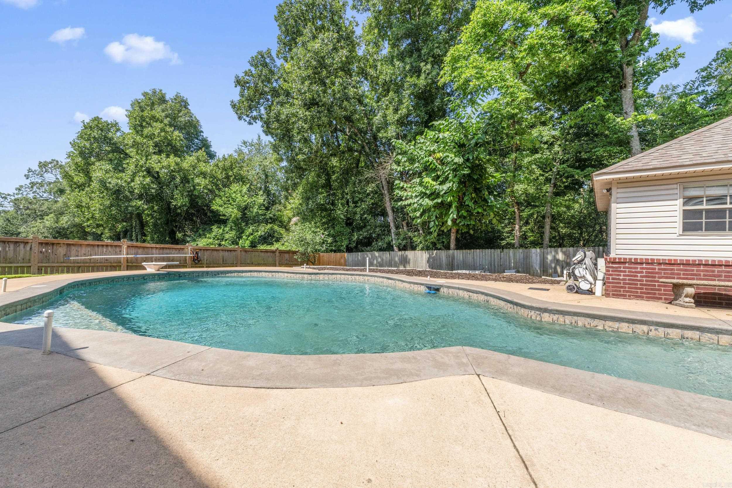 39 Trenton Drive