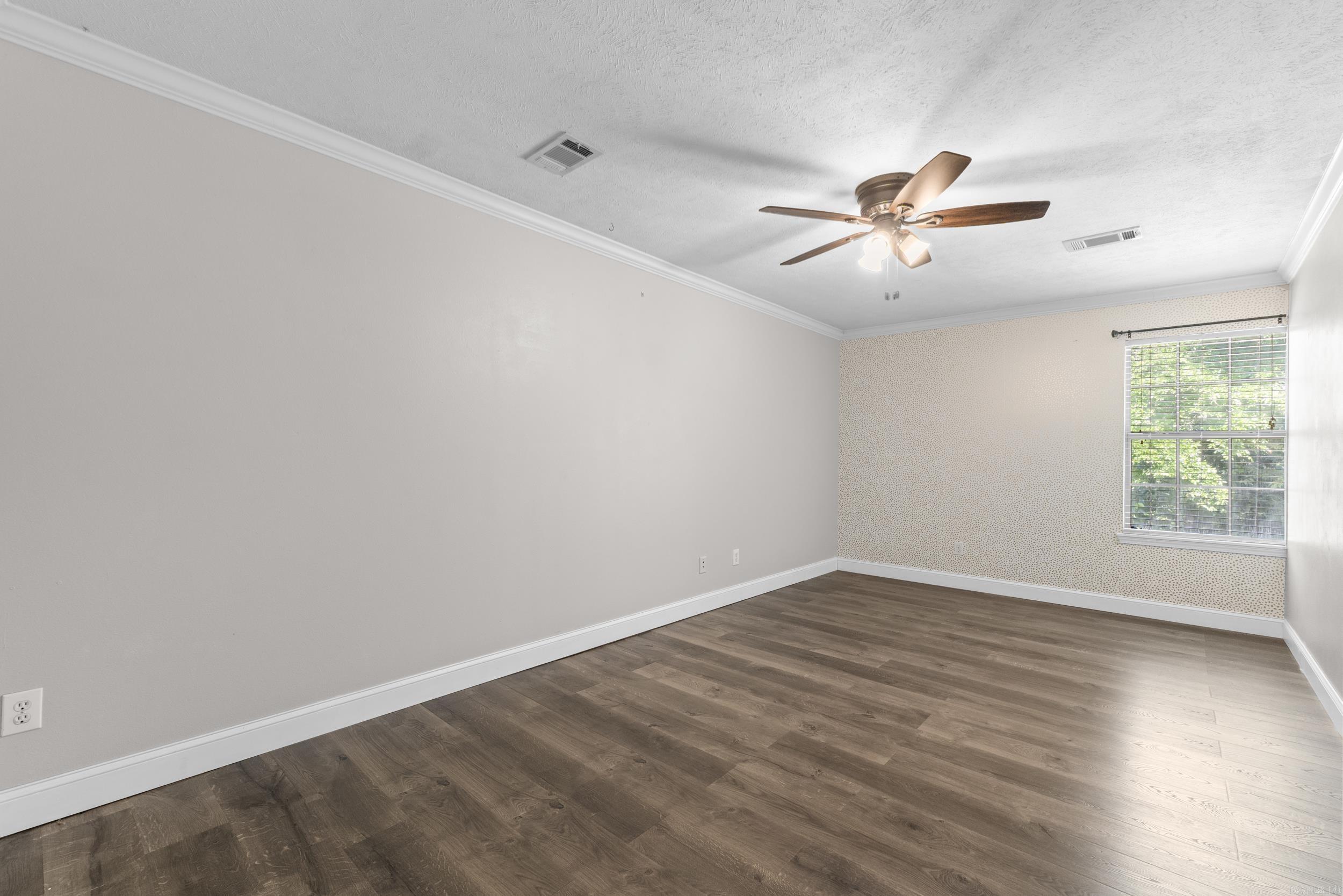 39 Trenton Drive