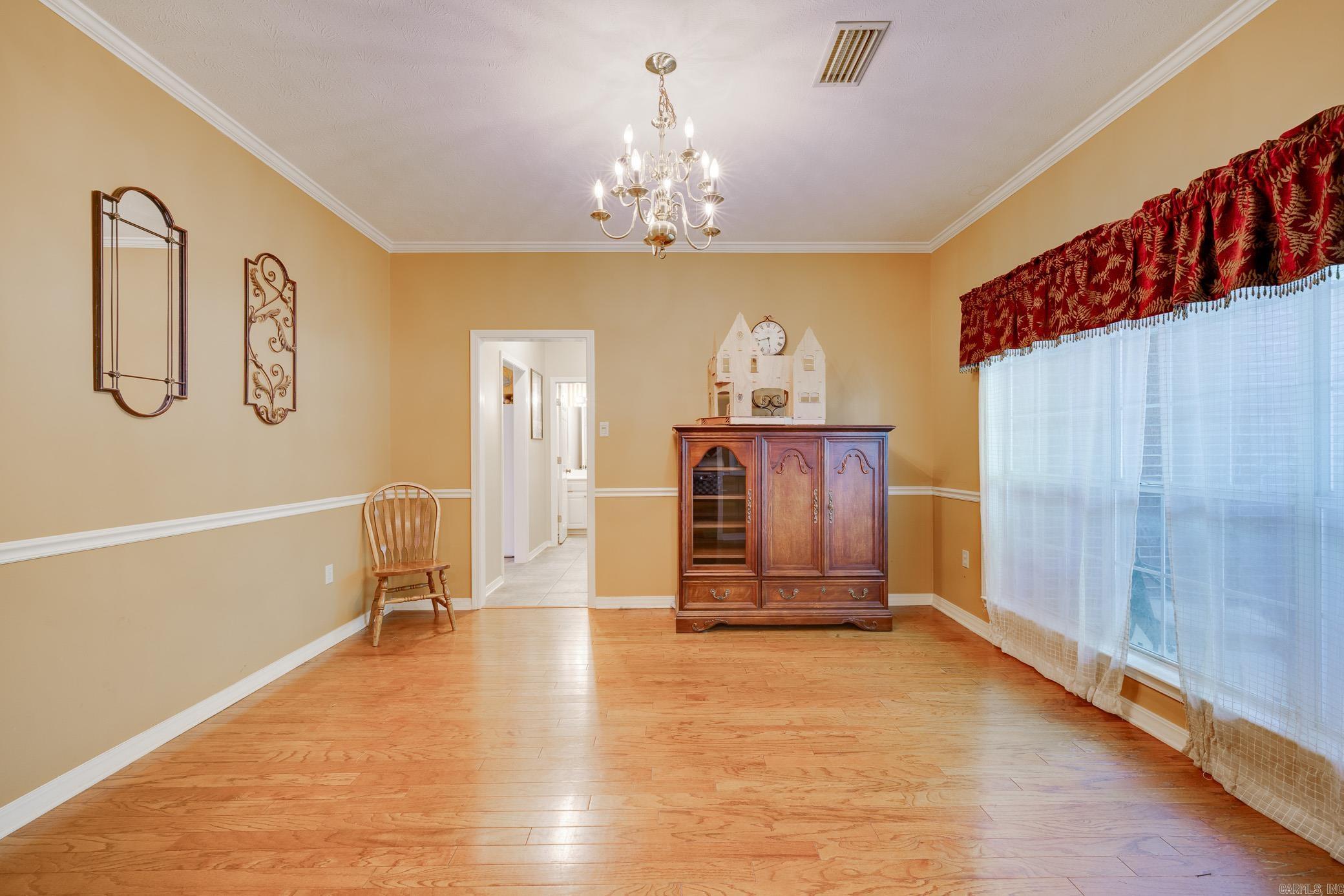 3255 Chrysler Cove