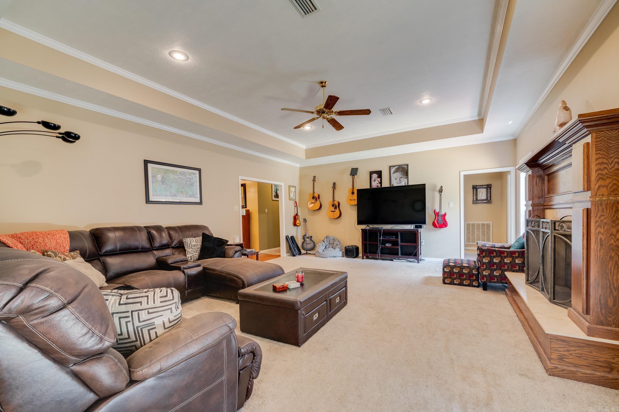 3255 Chrysler Cove
