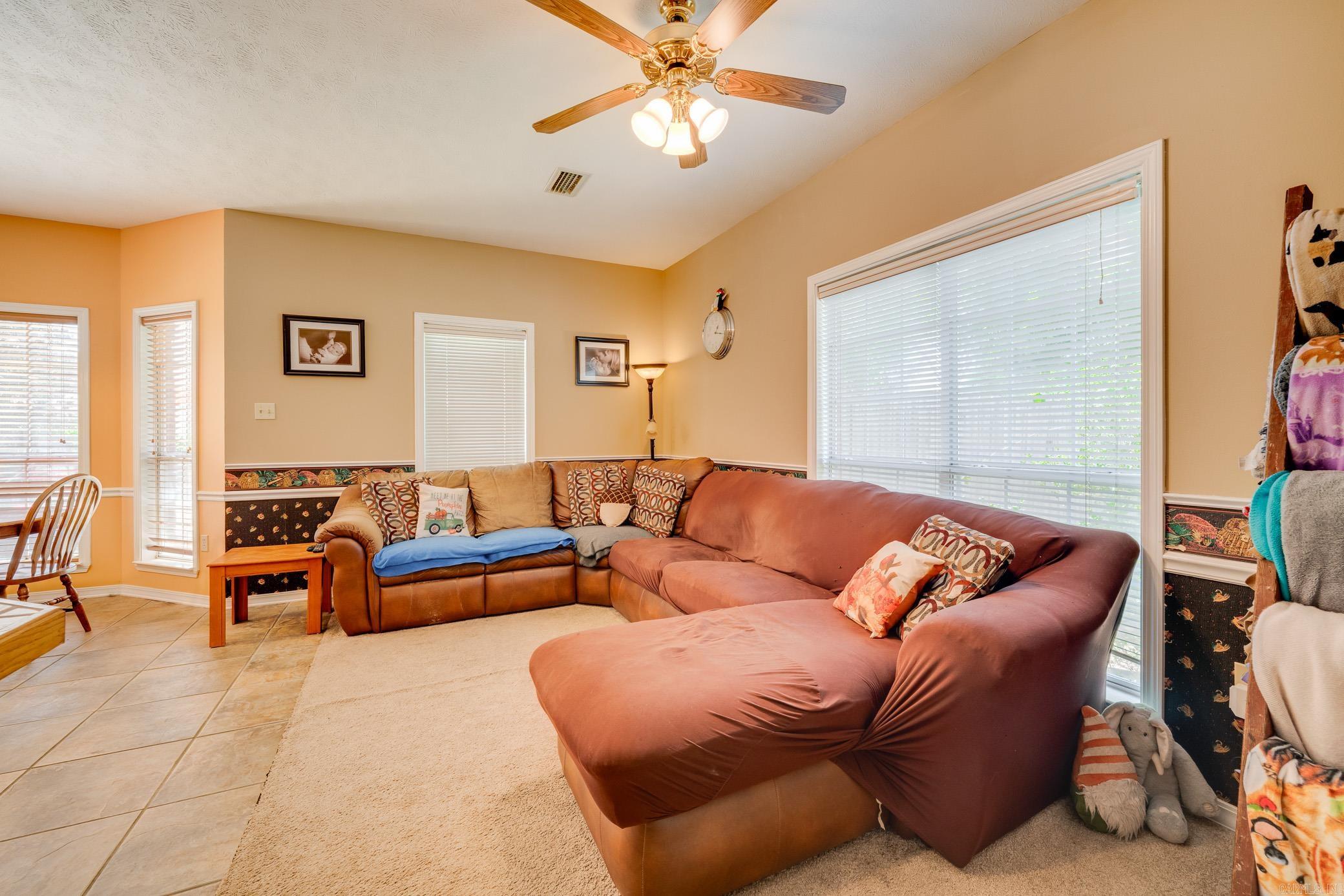3255 Chrysler Cove