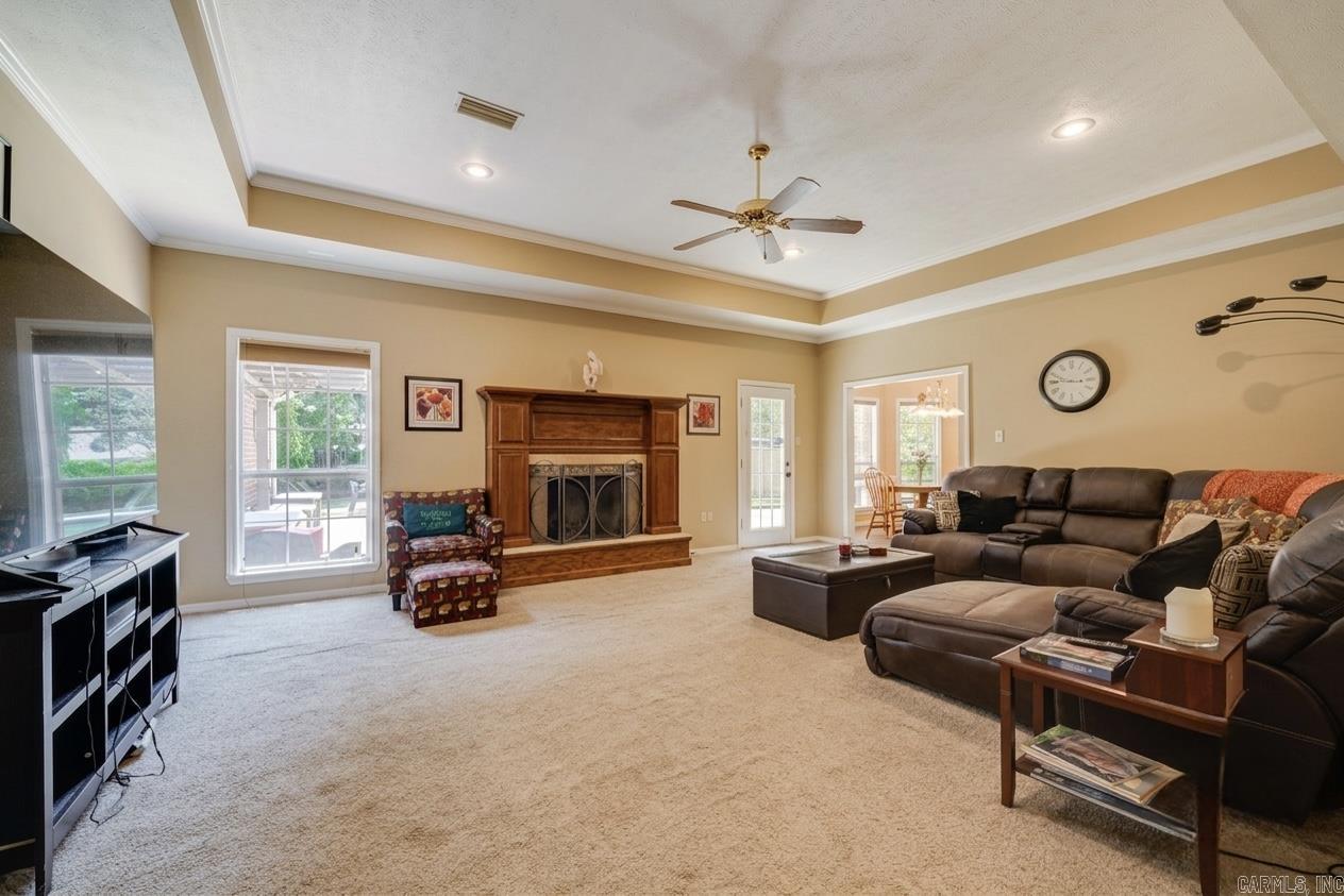 3255 Chrysler Cove
