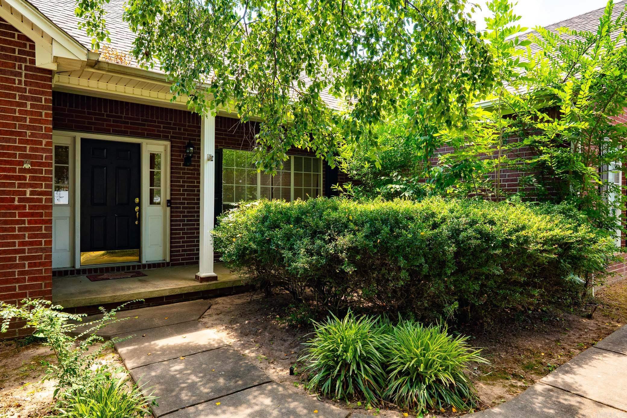 3255 Chrysler Cove