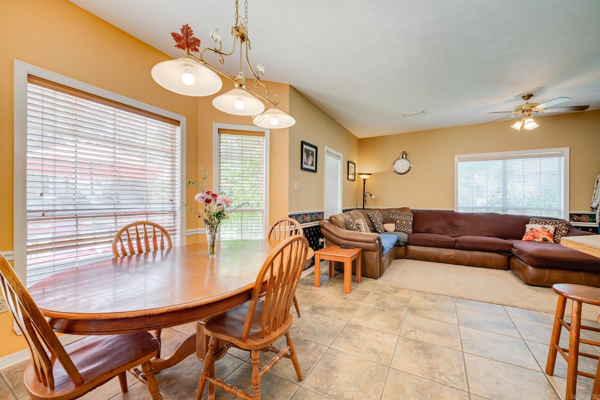 3255 Chrysler Cove