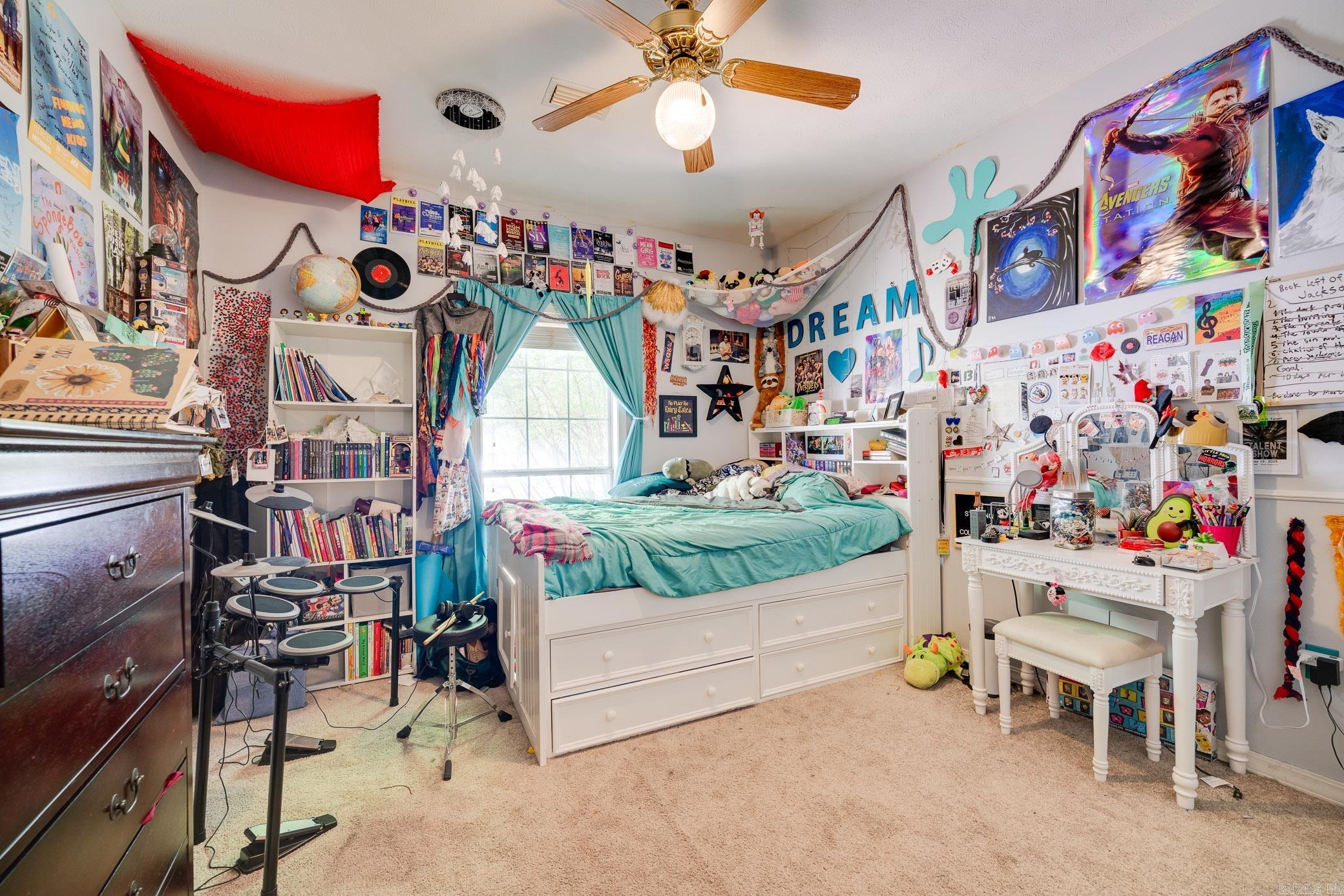 3255 Chrysler Cove