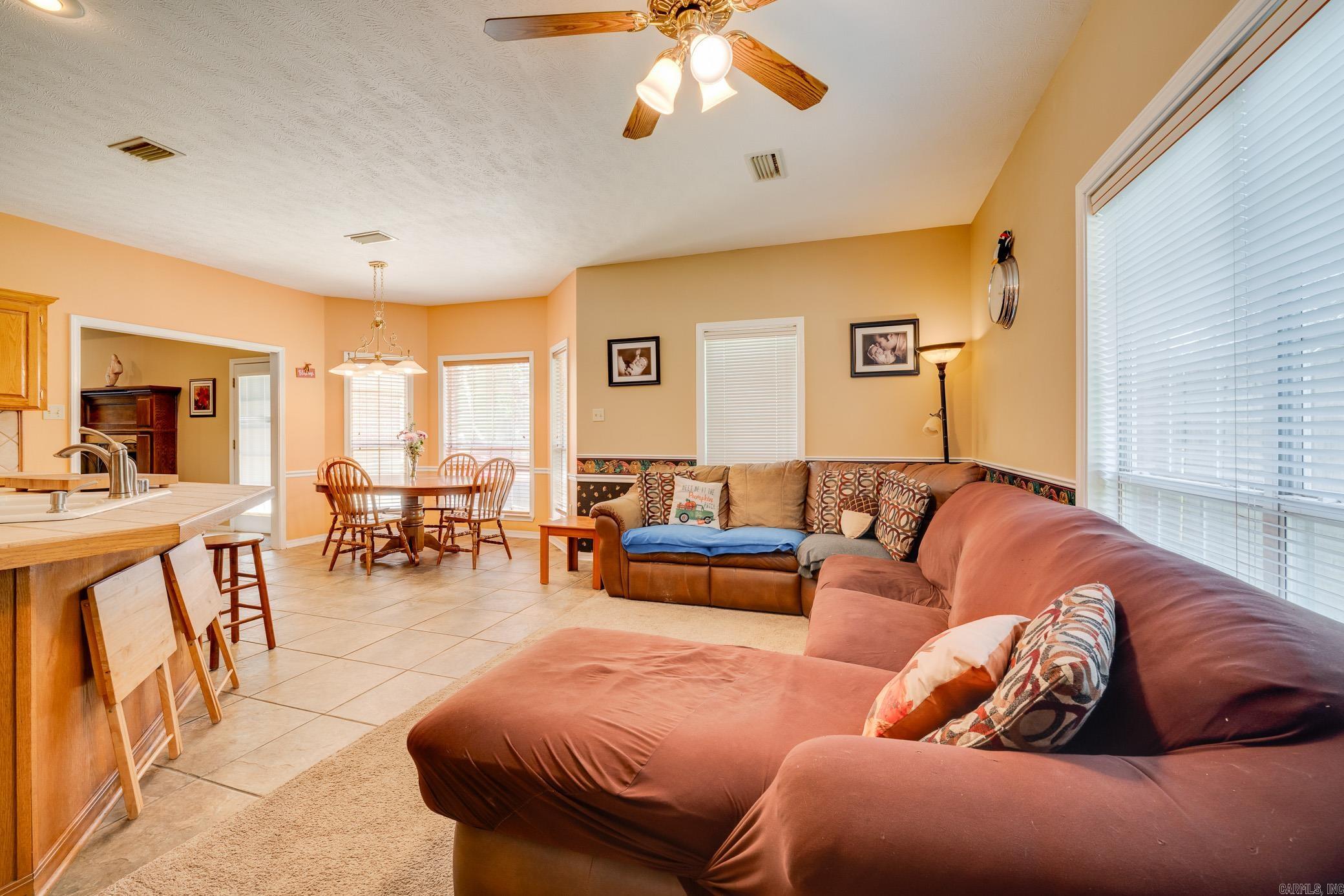 3255 Chrysler Cove