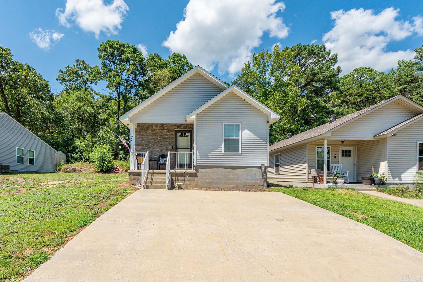 171 Chelle Street