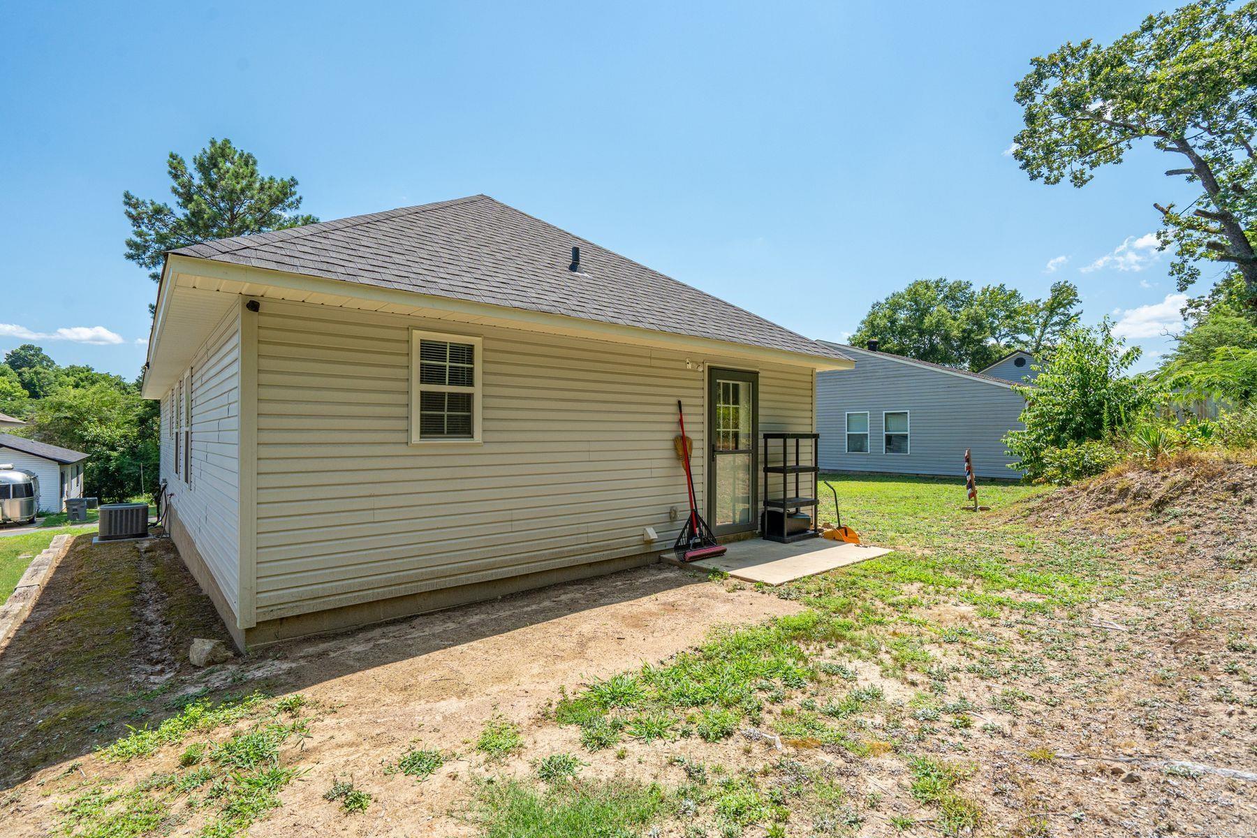 171 Chelle Street
