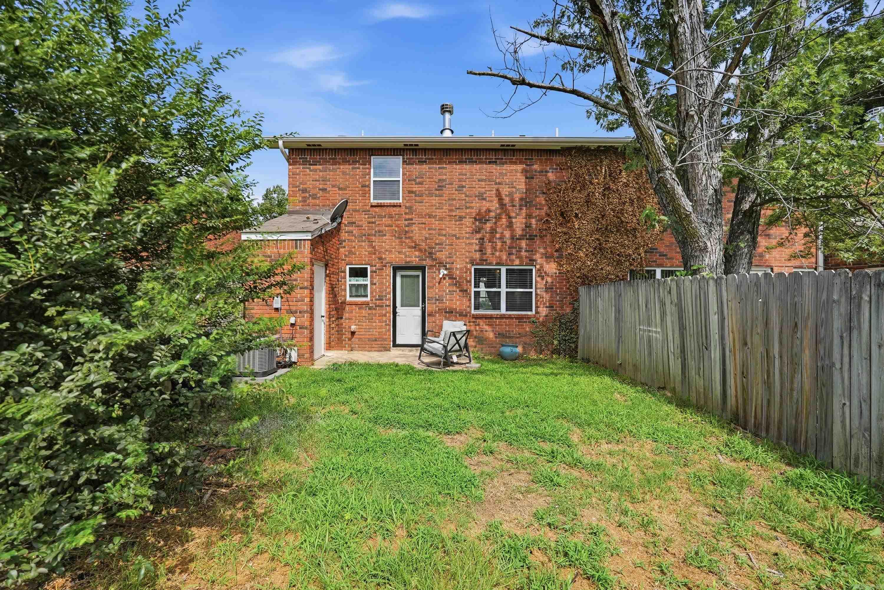 200 Pine Forest Drive Unit: E1