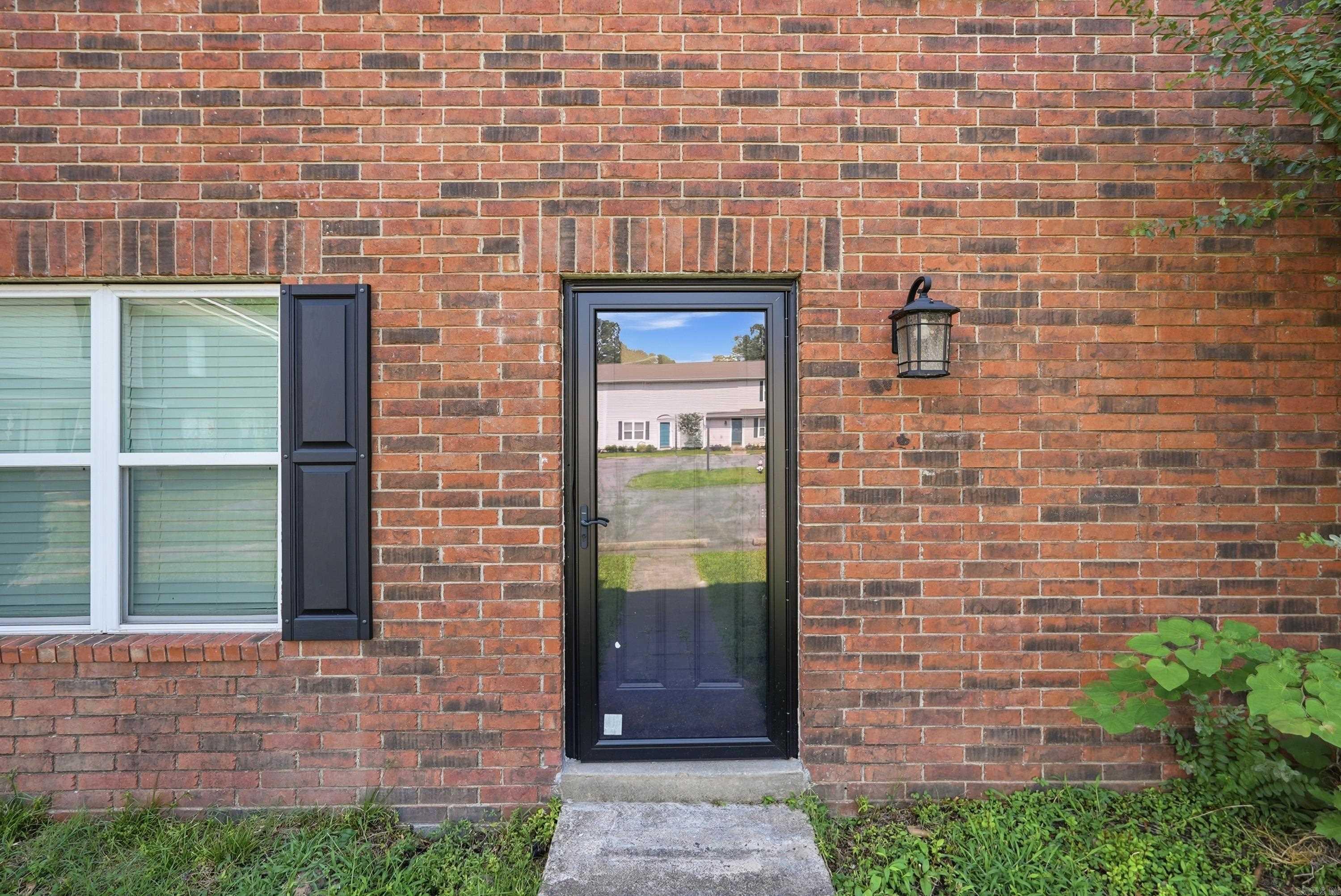 200 Pine Forest Drive Unit: E1