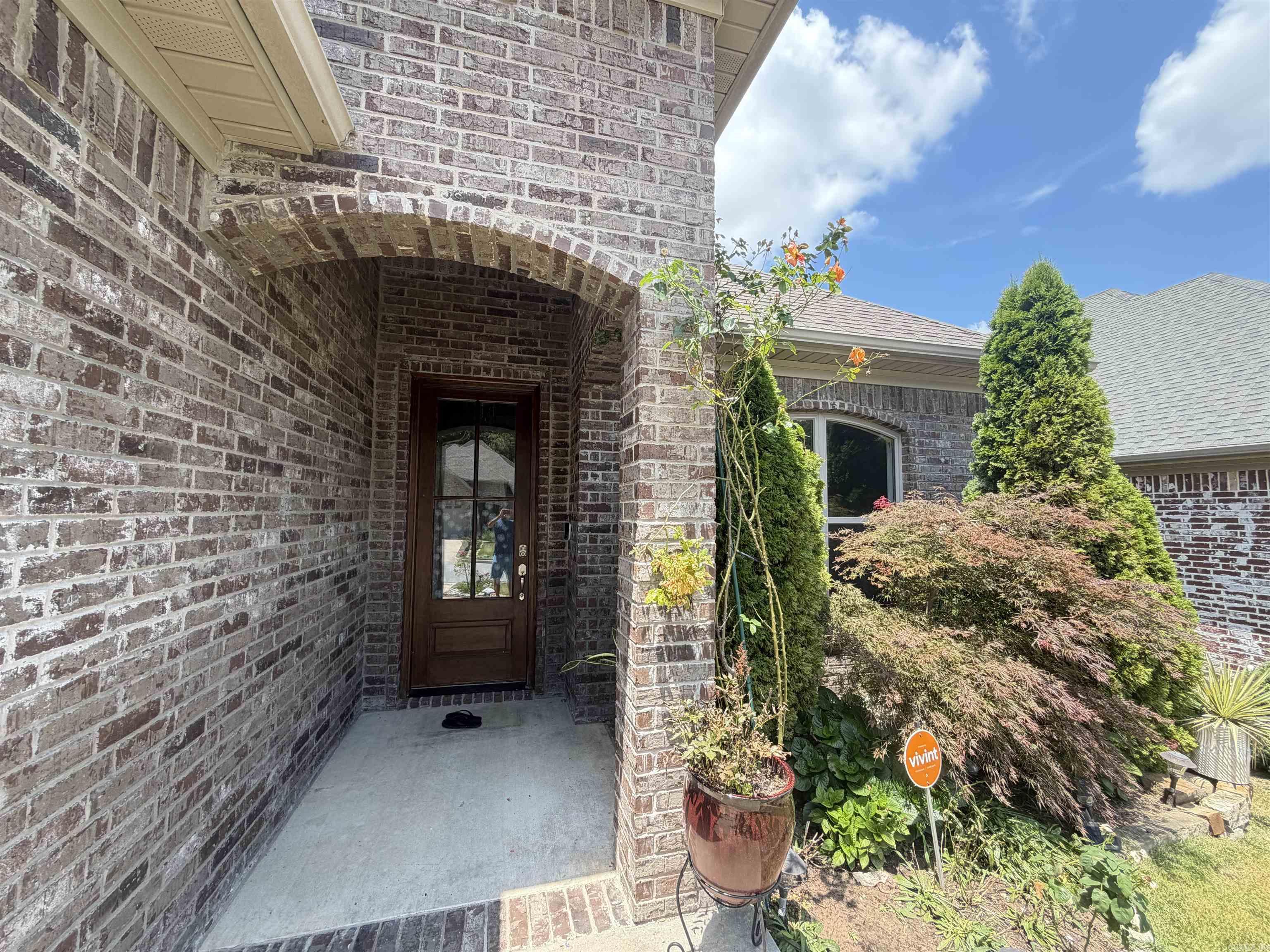 4 piper ln