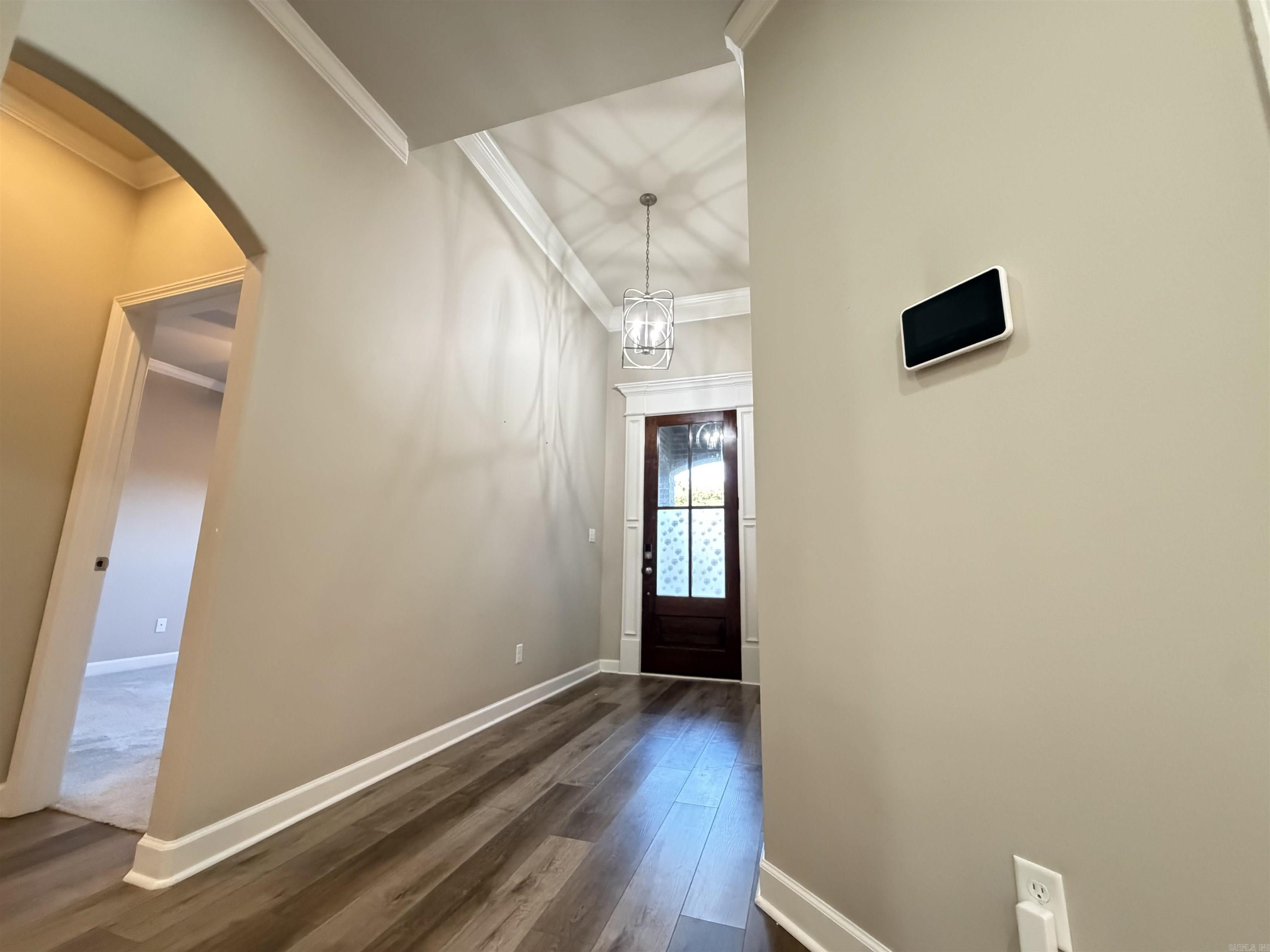 4 piper ln