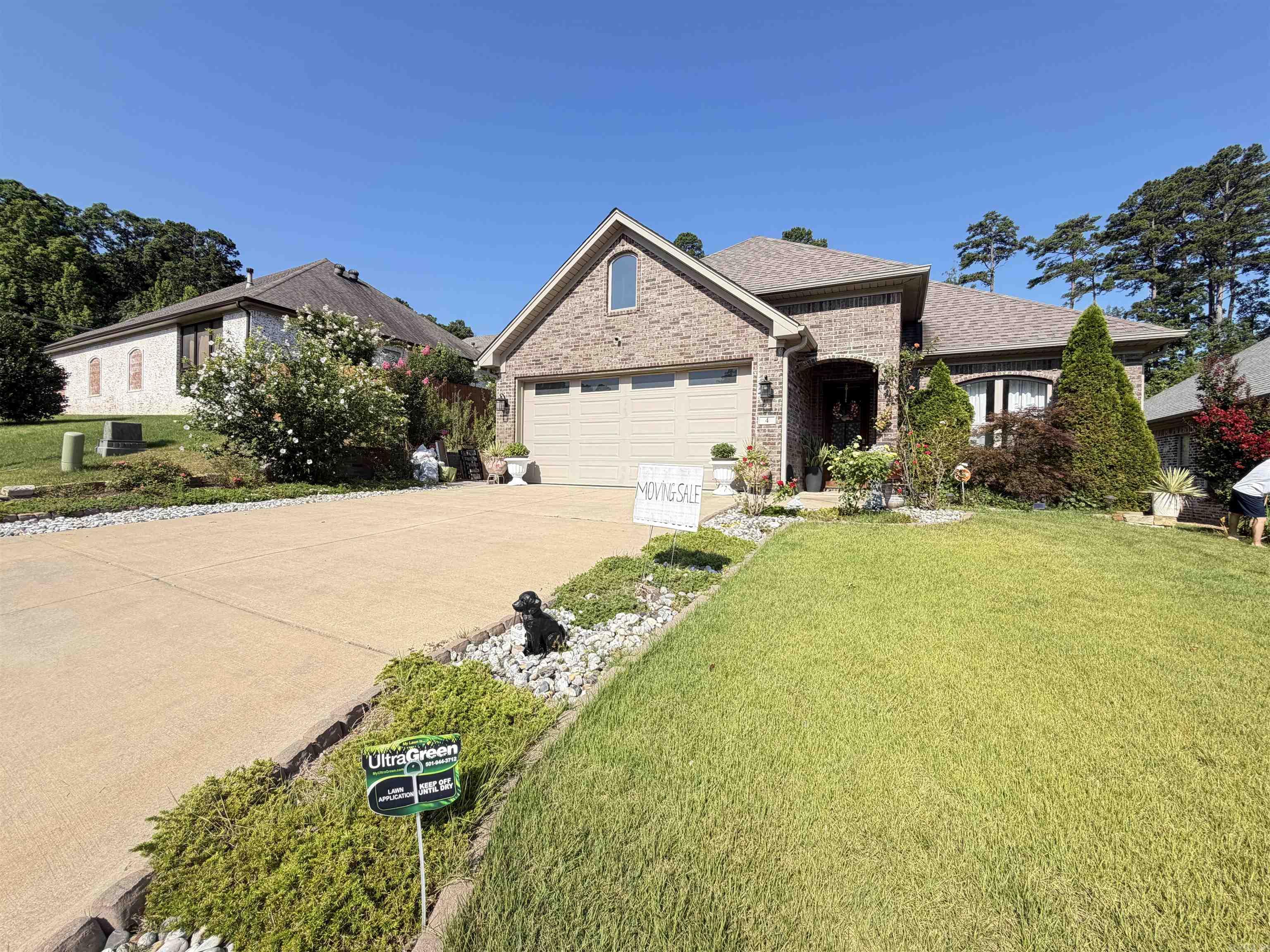 4 piper ln